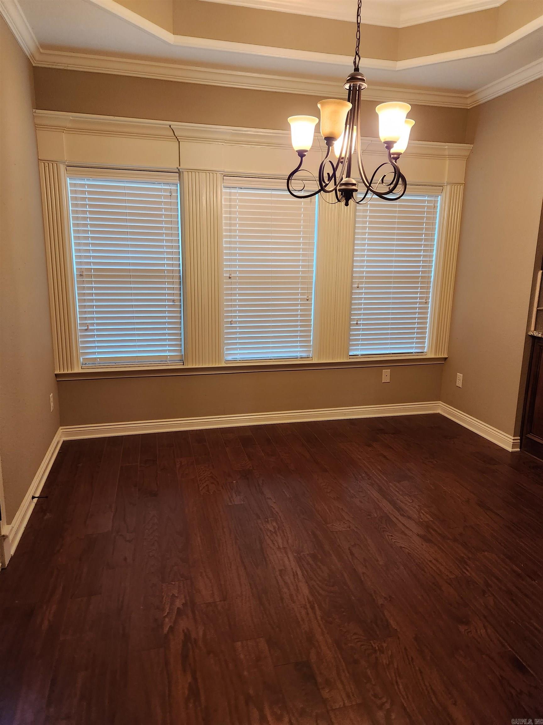 CEDAR FENCE - Residential