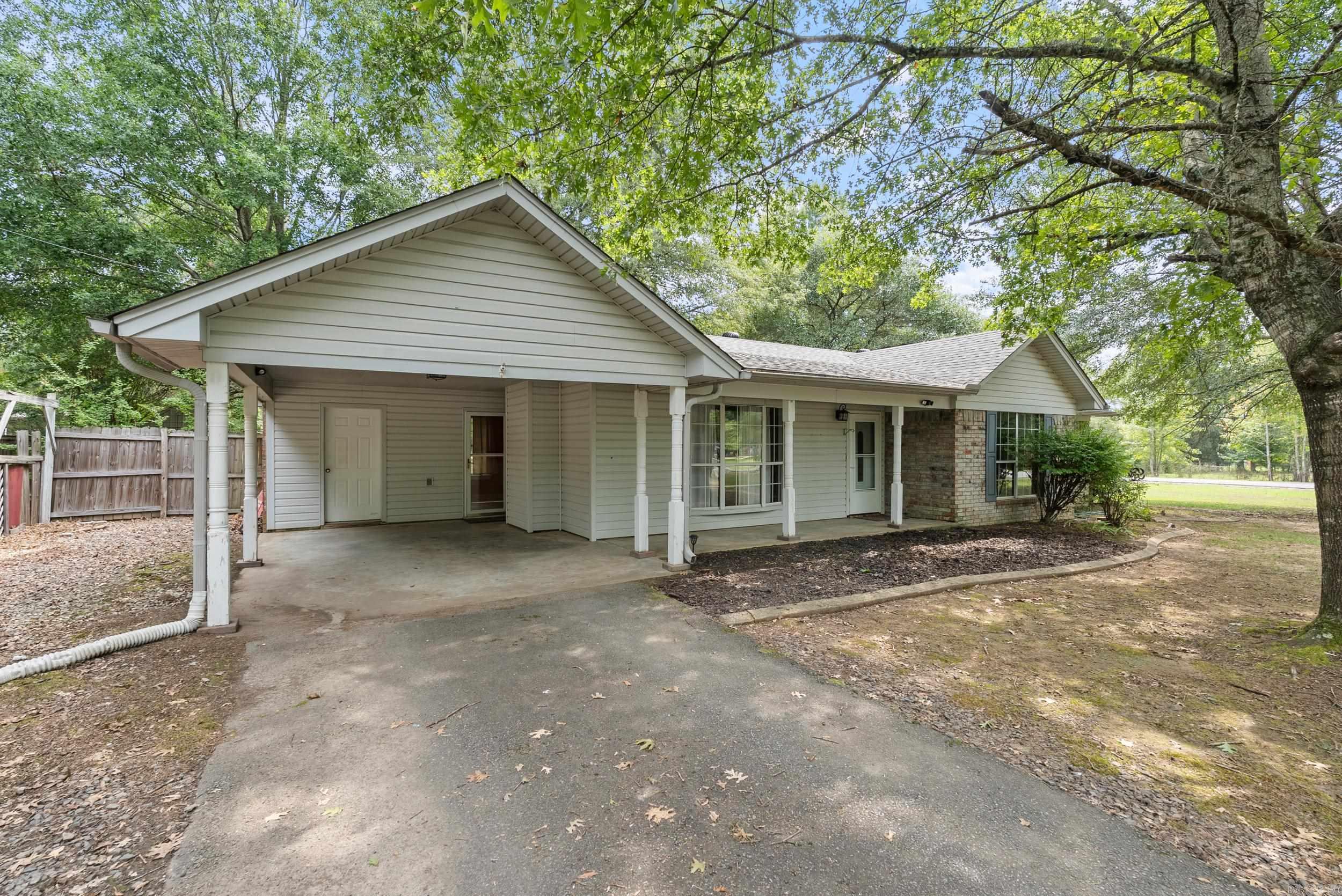 EASTWOOD ACRES - Residential