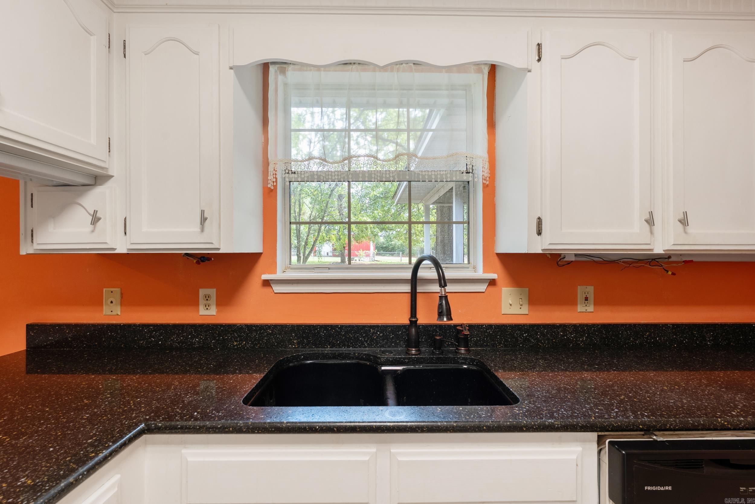 EASTWOOD ACRES - Residential