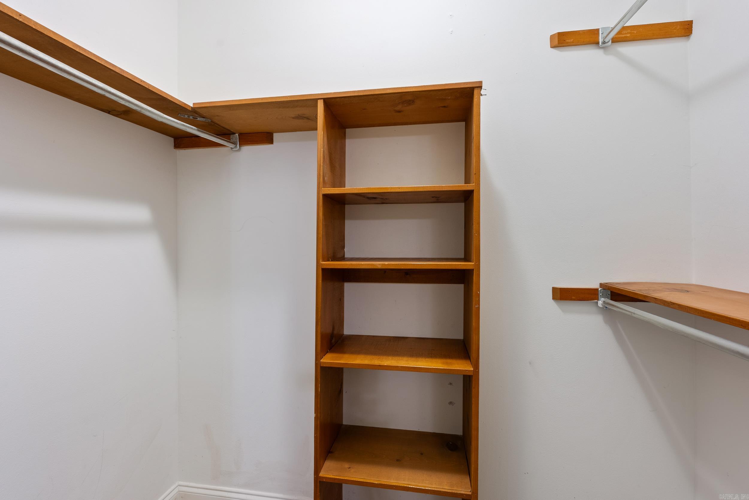 EASTWOOD ACRES - Residential