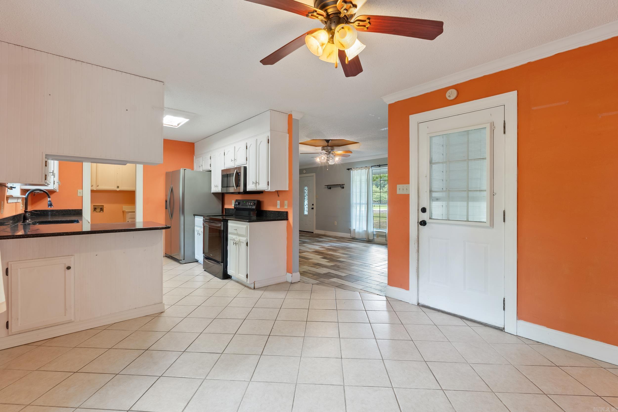 EASTWOOD ACRES - Residential