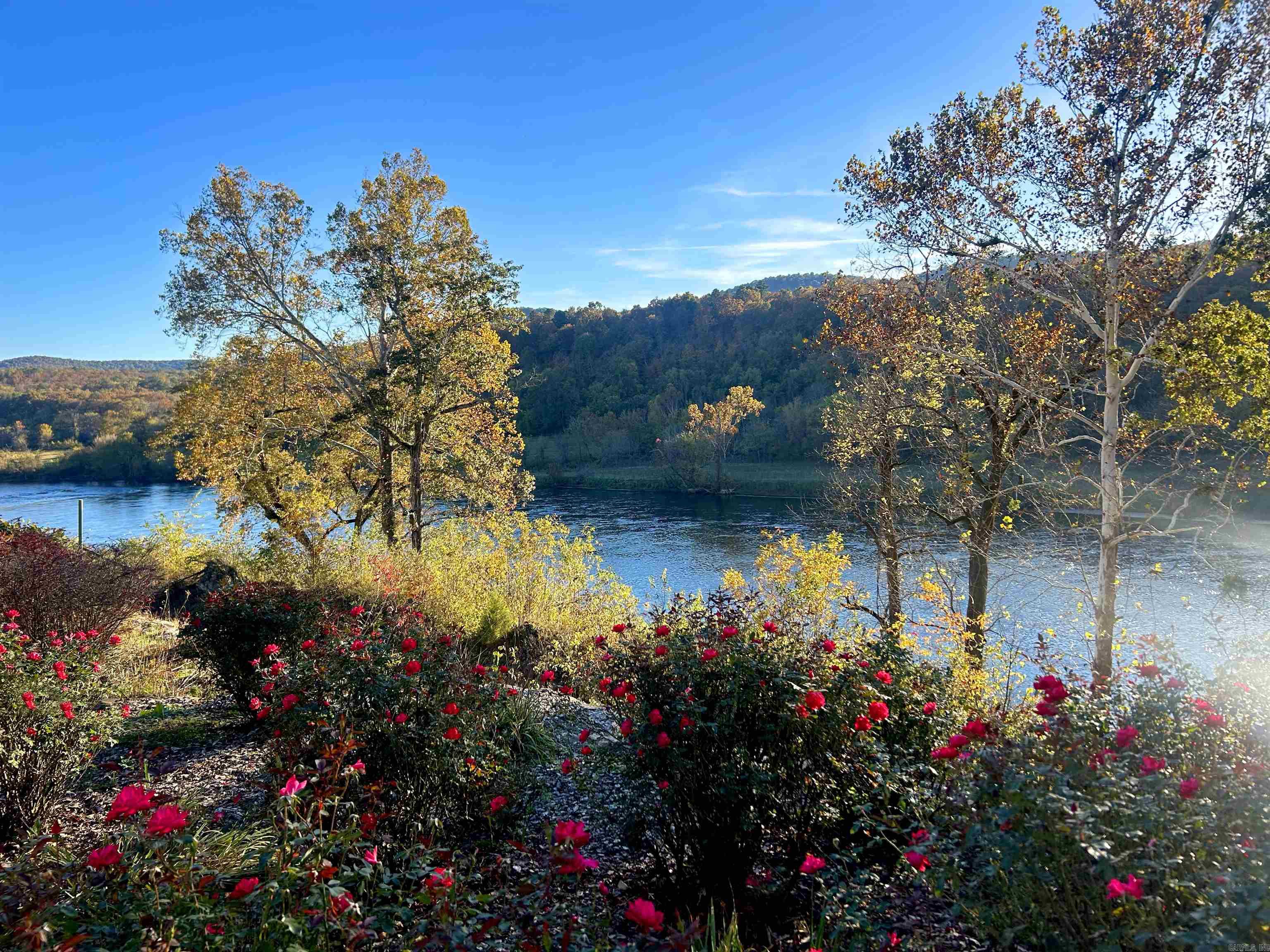 WHITE RIVER VALLEY - Residential