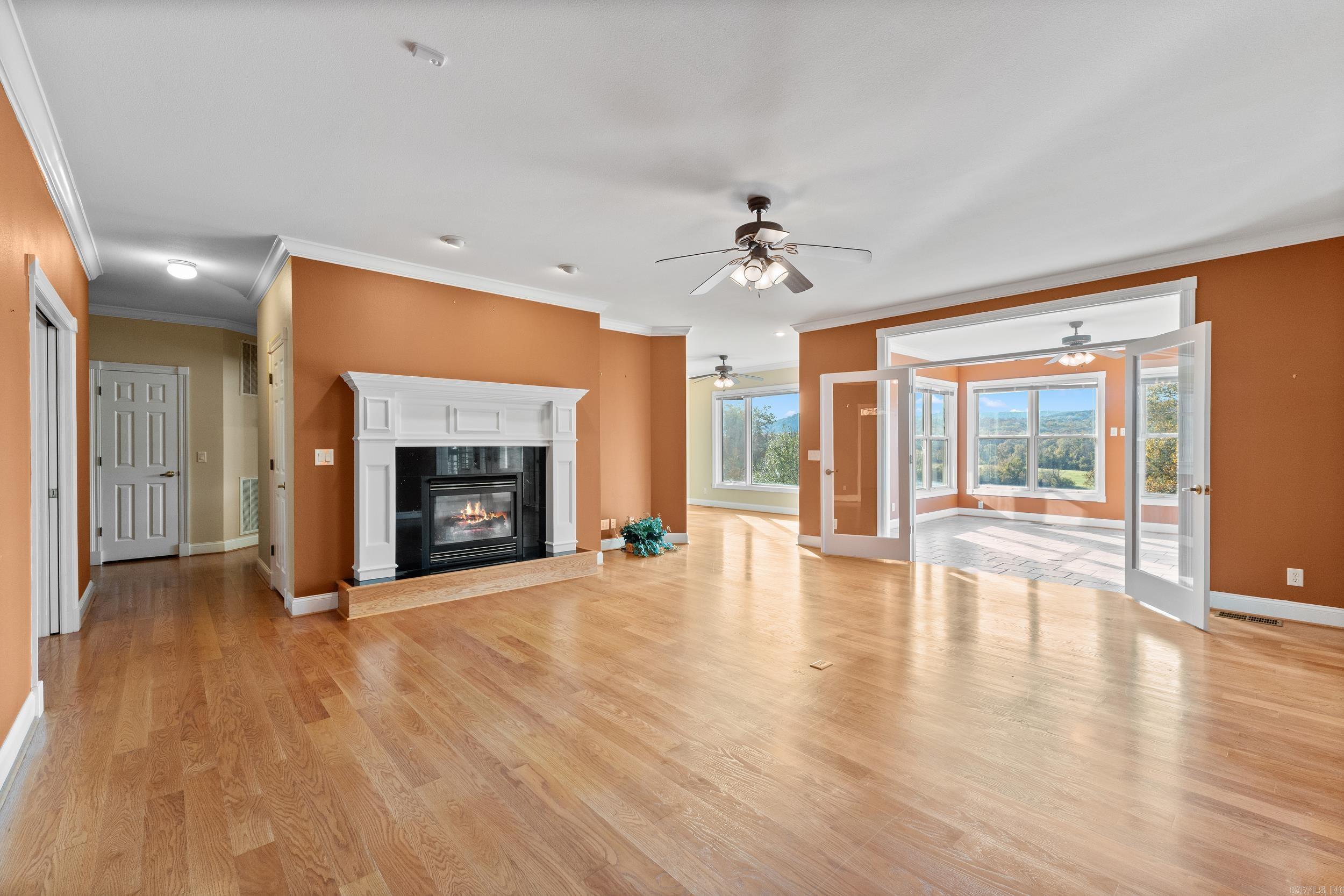 WHITE RIVER VALLEY - Residential