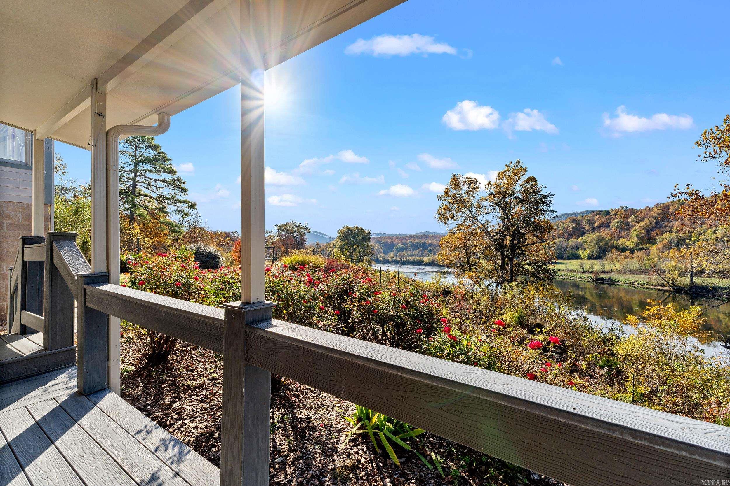 WHITE RIVER VALLEY - Residential