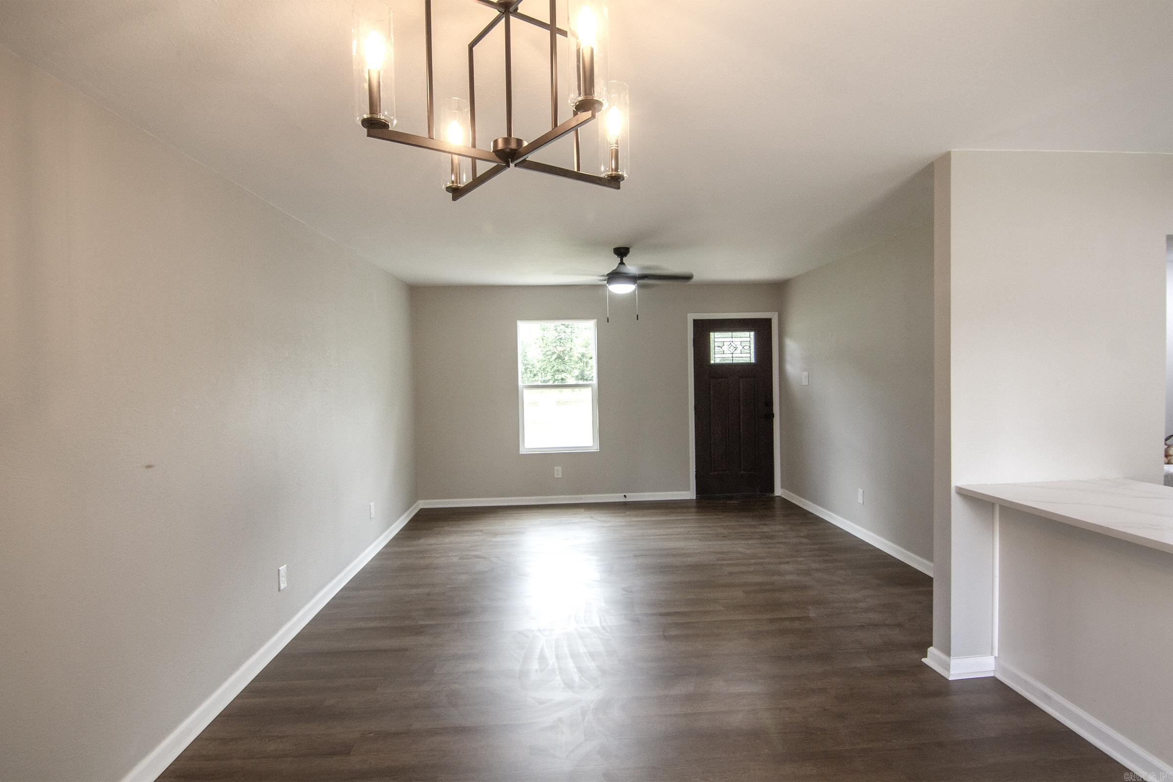 LOOP ACRES ADDN TO JACK - Residential