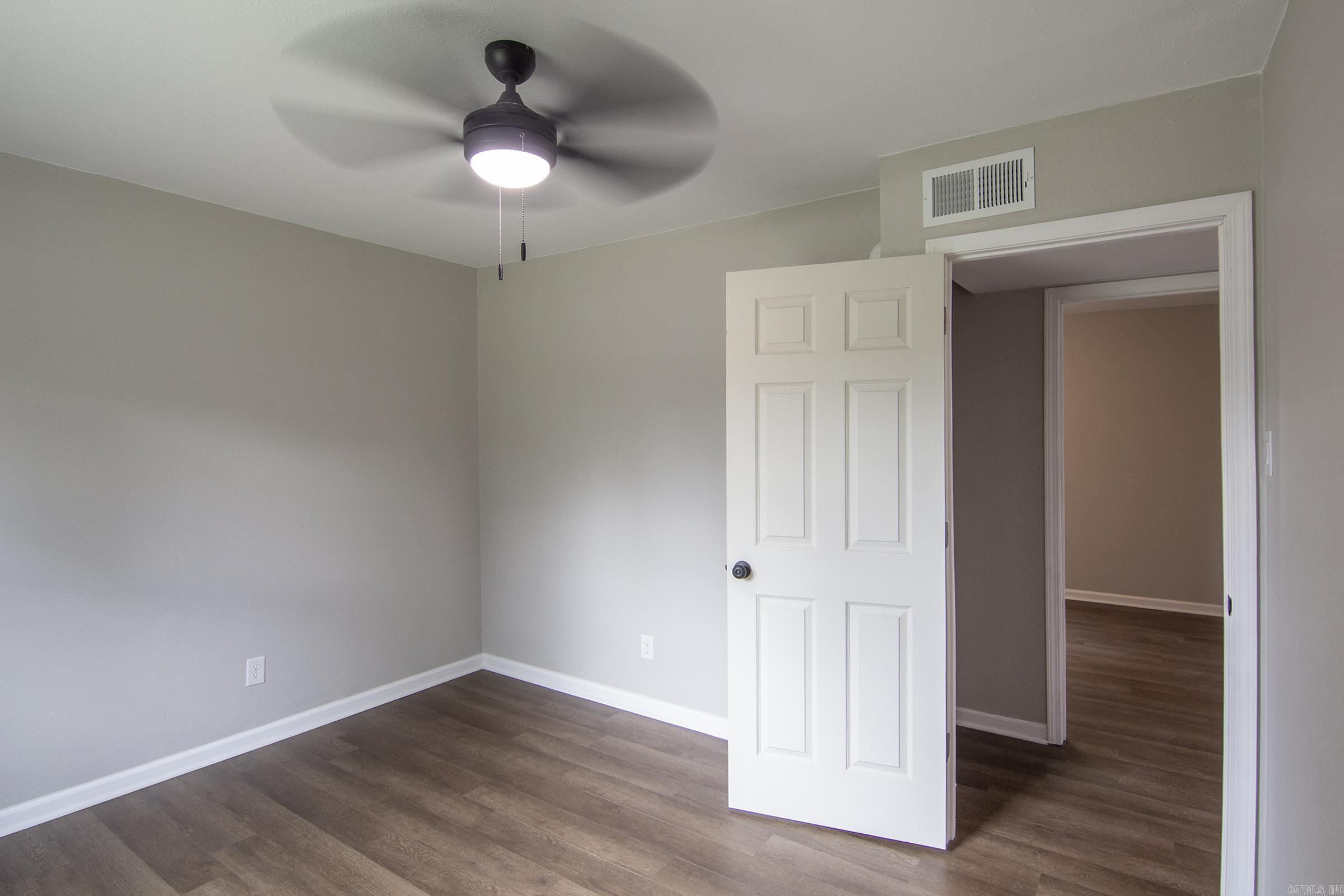 LOOP ACRES ADDN TO JACK - Residential