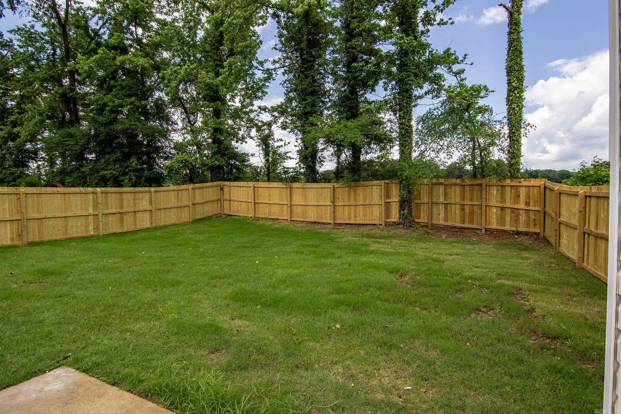 LOOP ACRES ADDN TO JACK - Residential