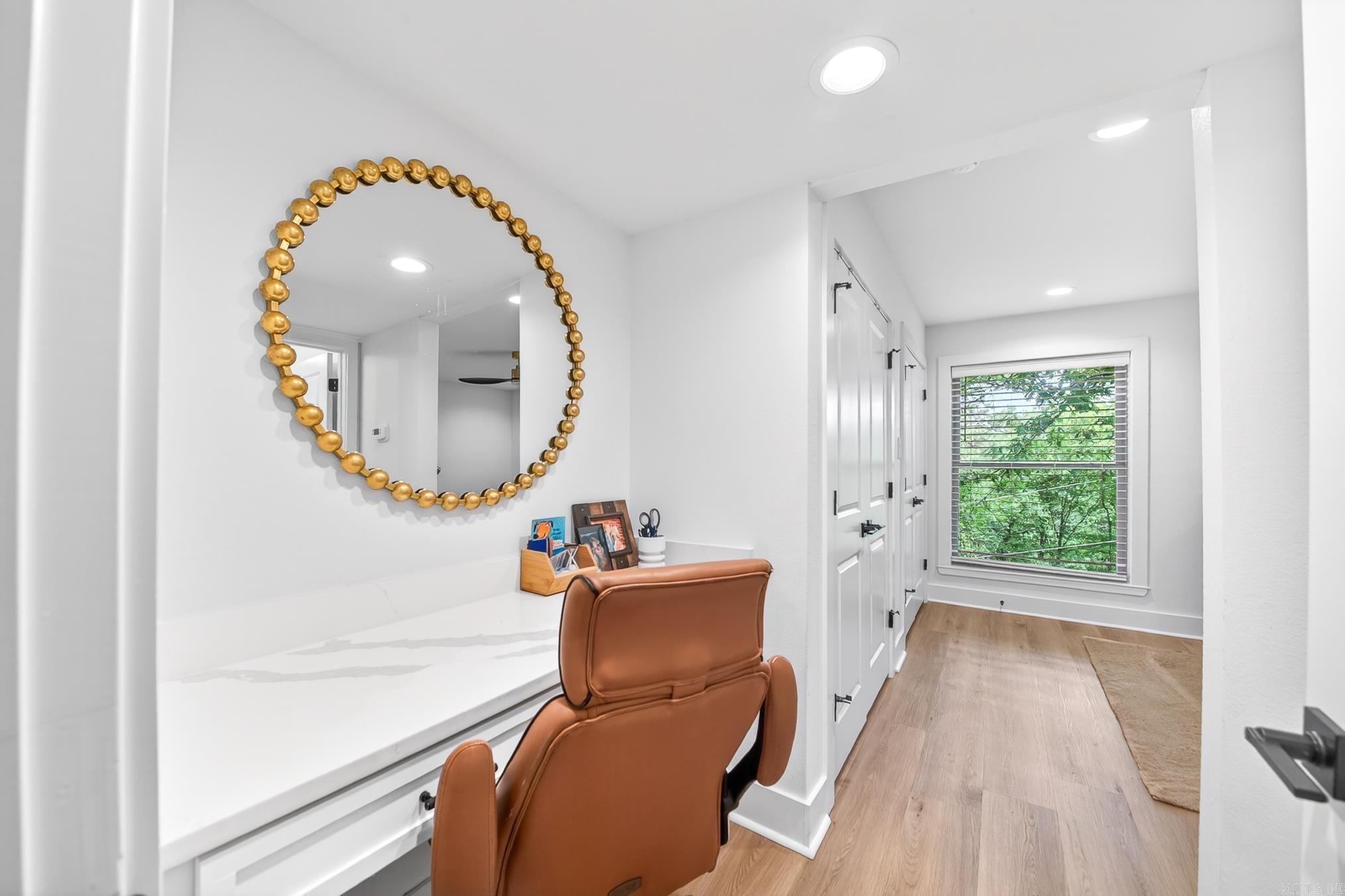 FOREST HILL COND - Residential