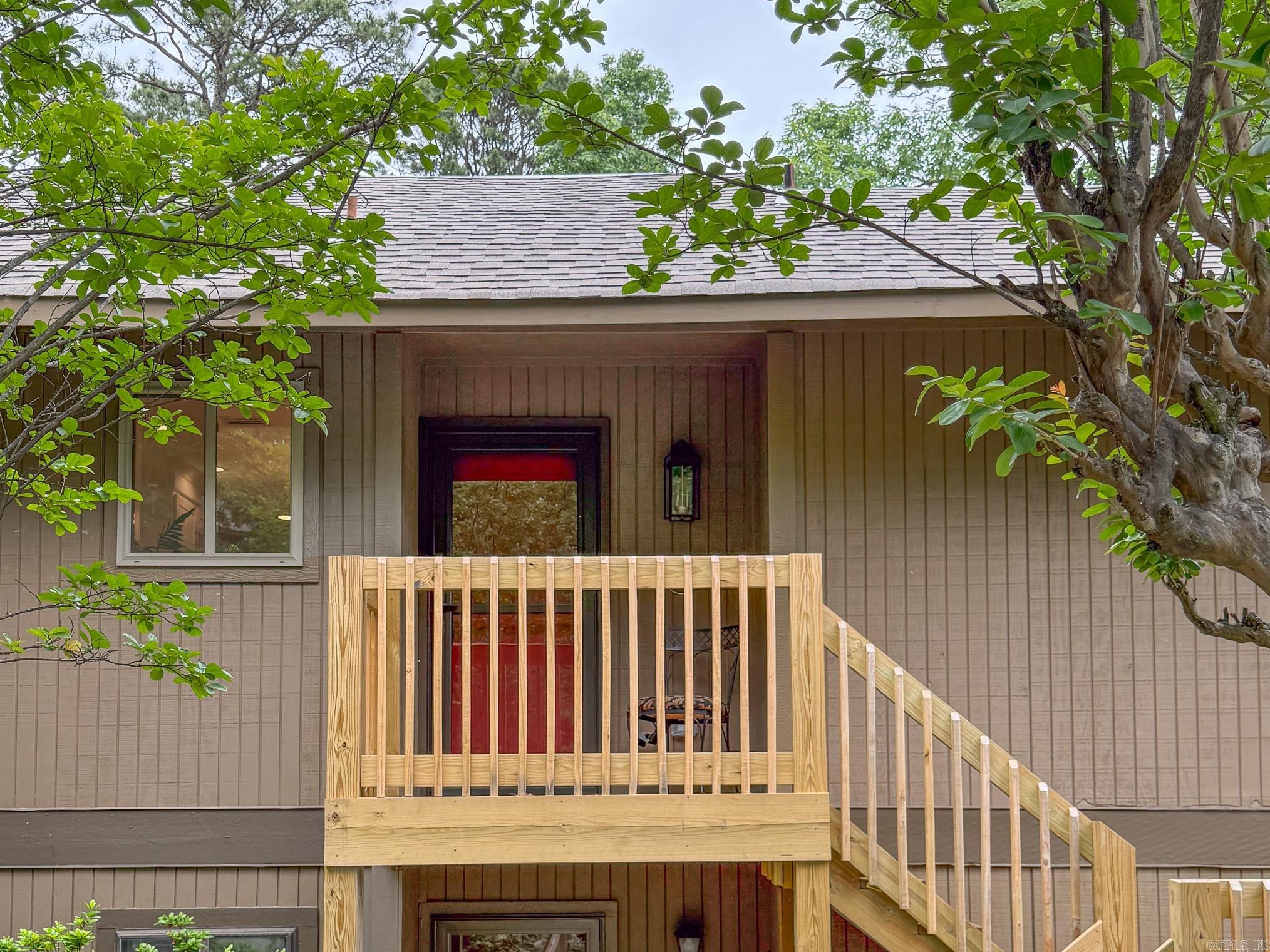 FOREST HILL COND - Residential