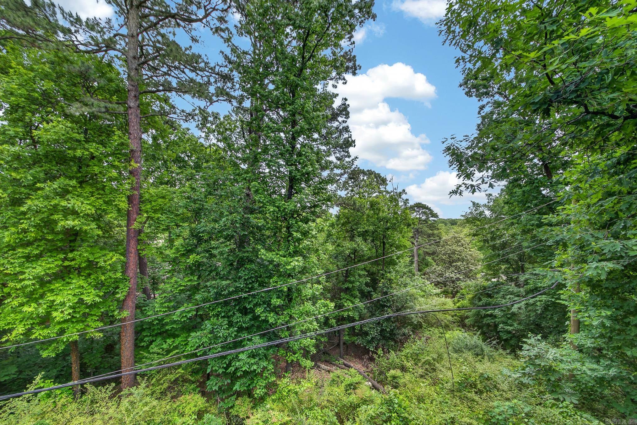 FOREST HILL COND - Residential