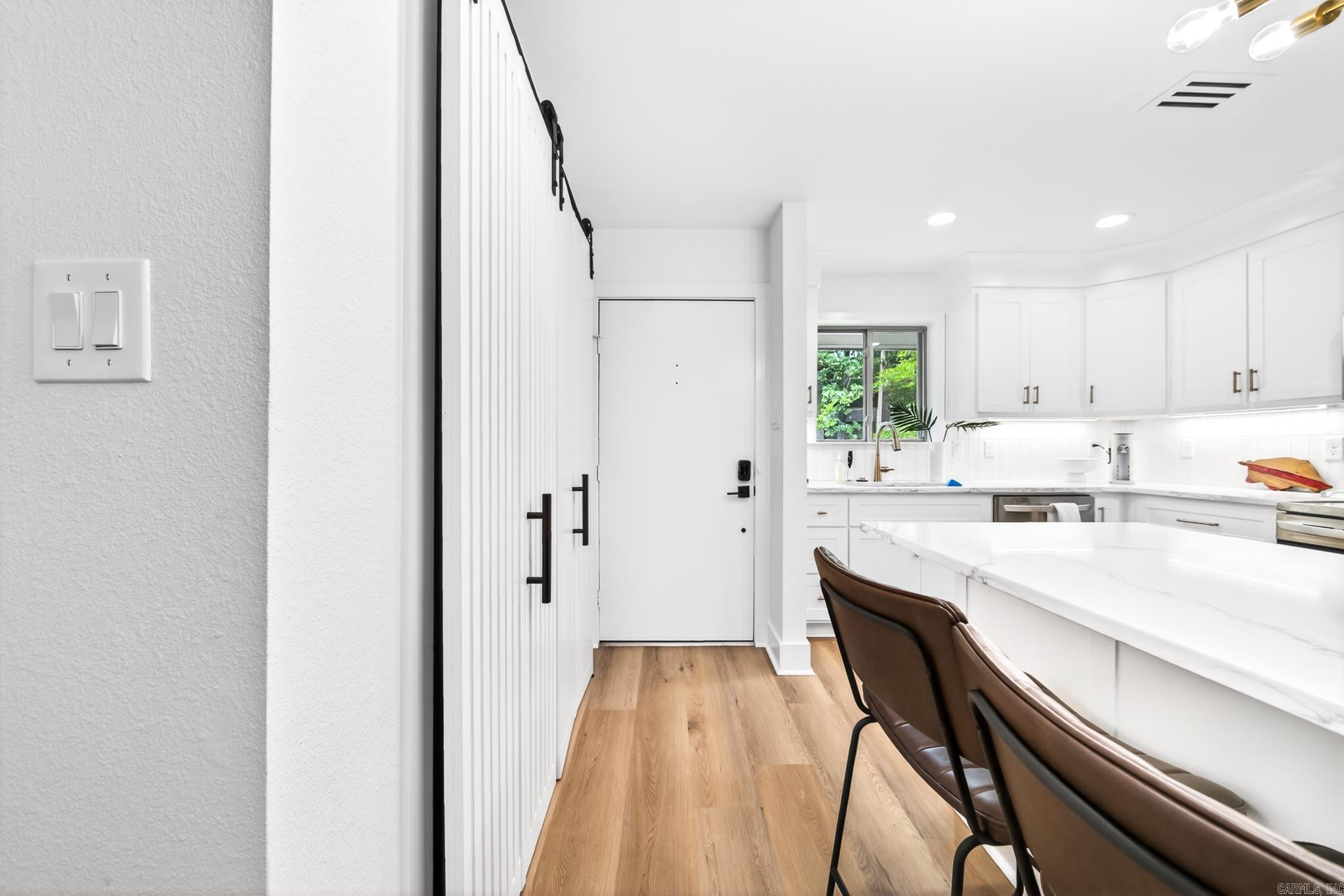FOREST HILL COND - Residential