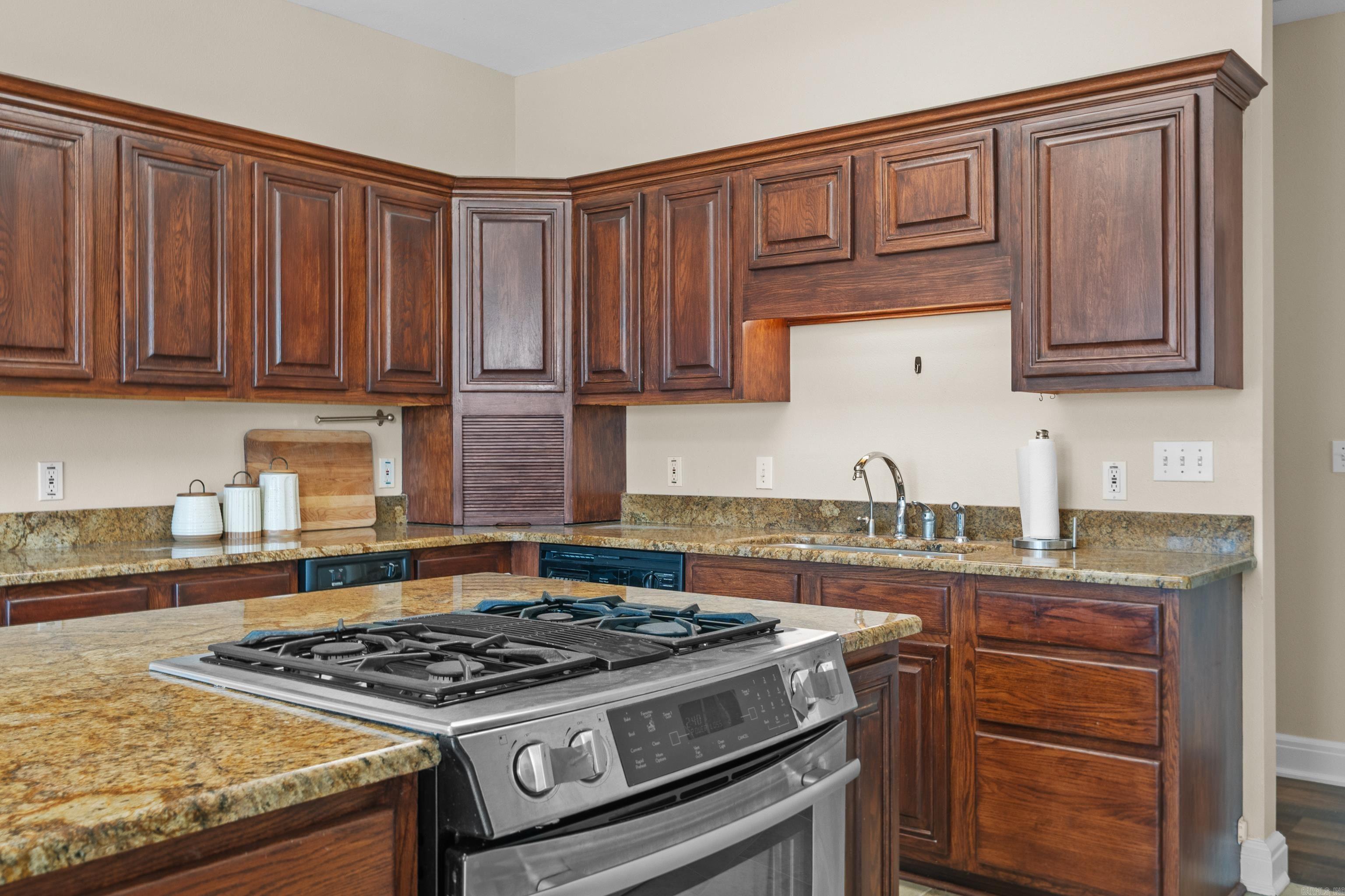 BLUE HERON SHORES II at DRIFTWOO - Residential