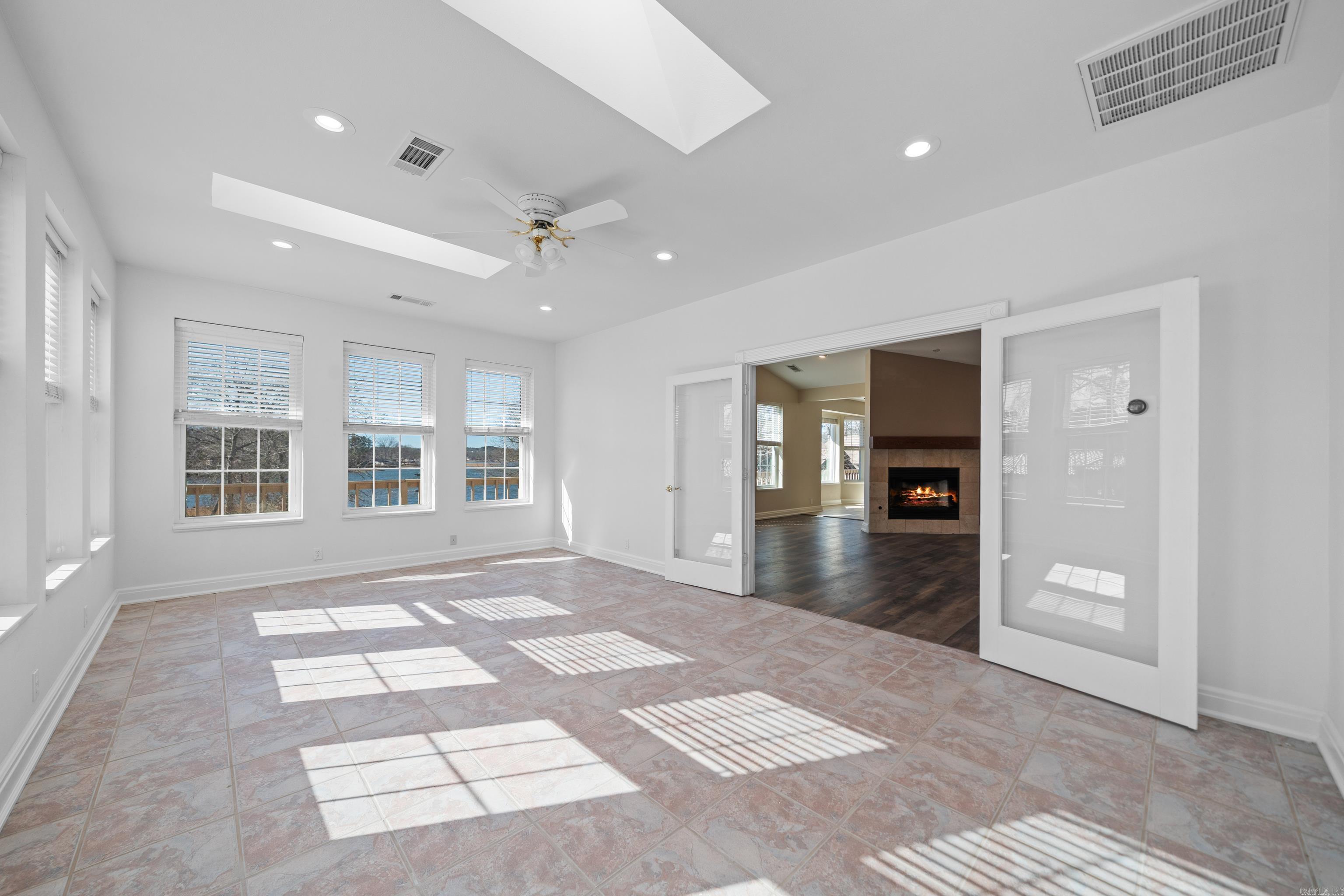 BLUE HERON SHORES II at DRIFTWOO - Residential