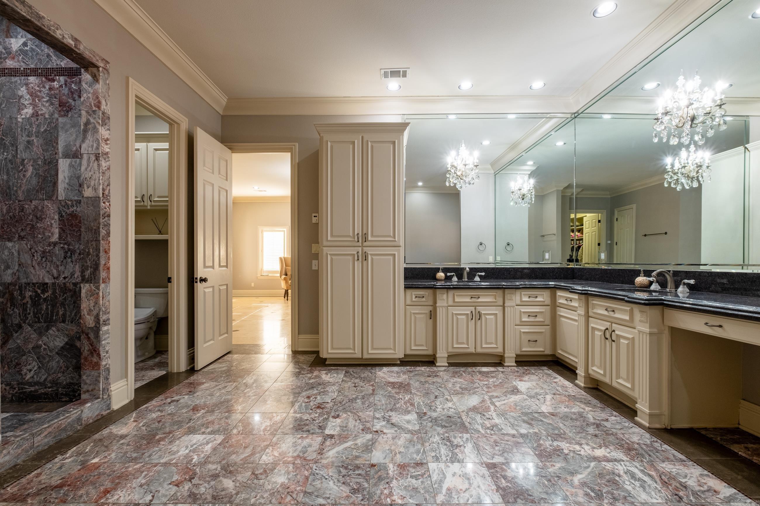 CHENAL VALLEY SOLOGNE CIRCLE - Residential