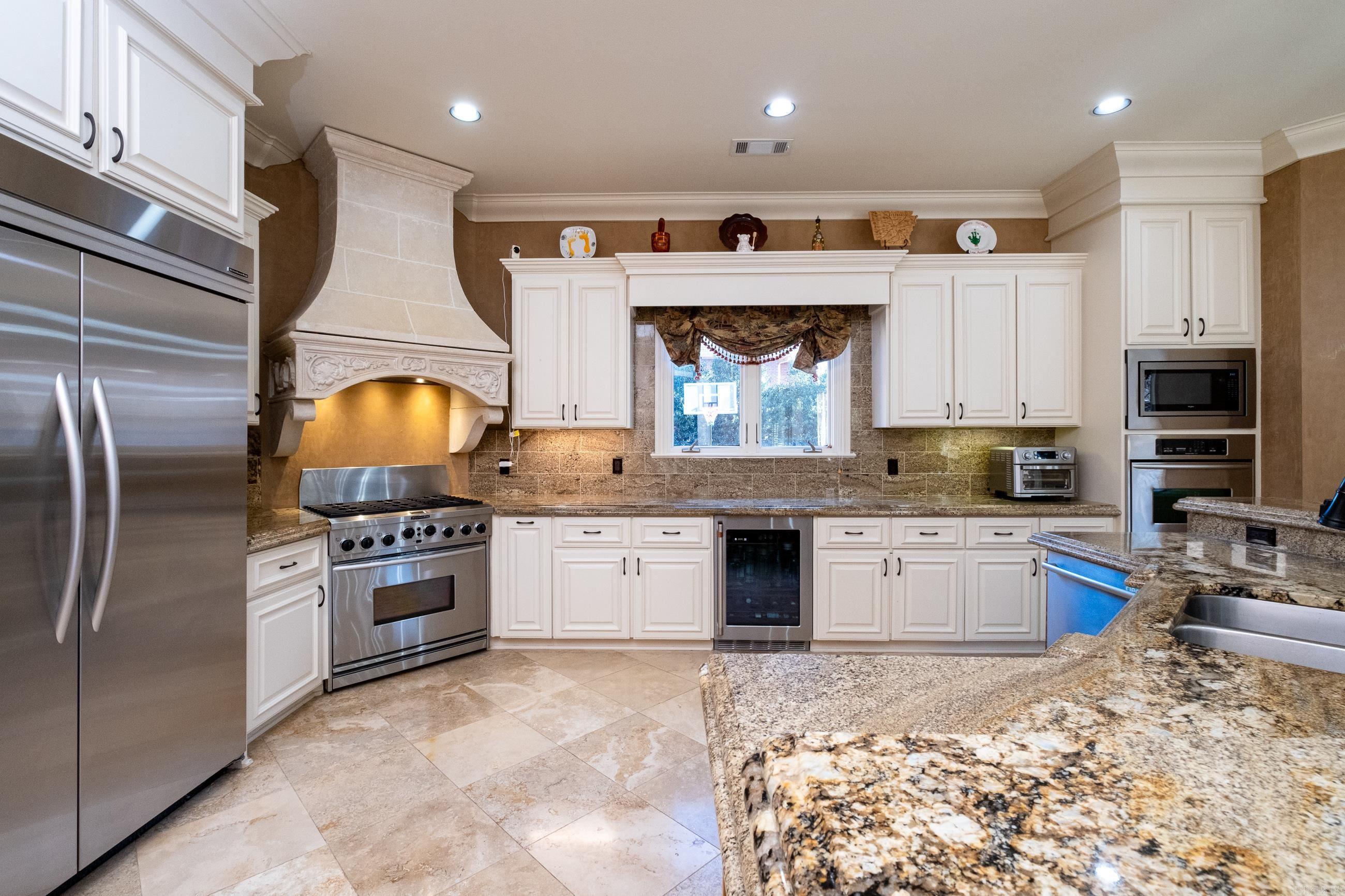 CHENAL VALLEY SOLOGNE CIRCLE - Residential
