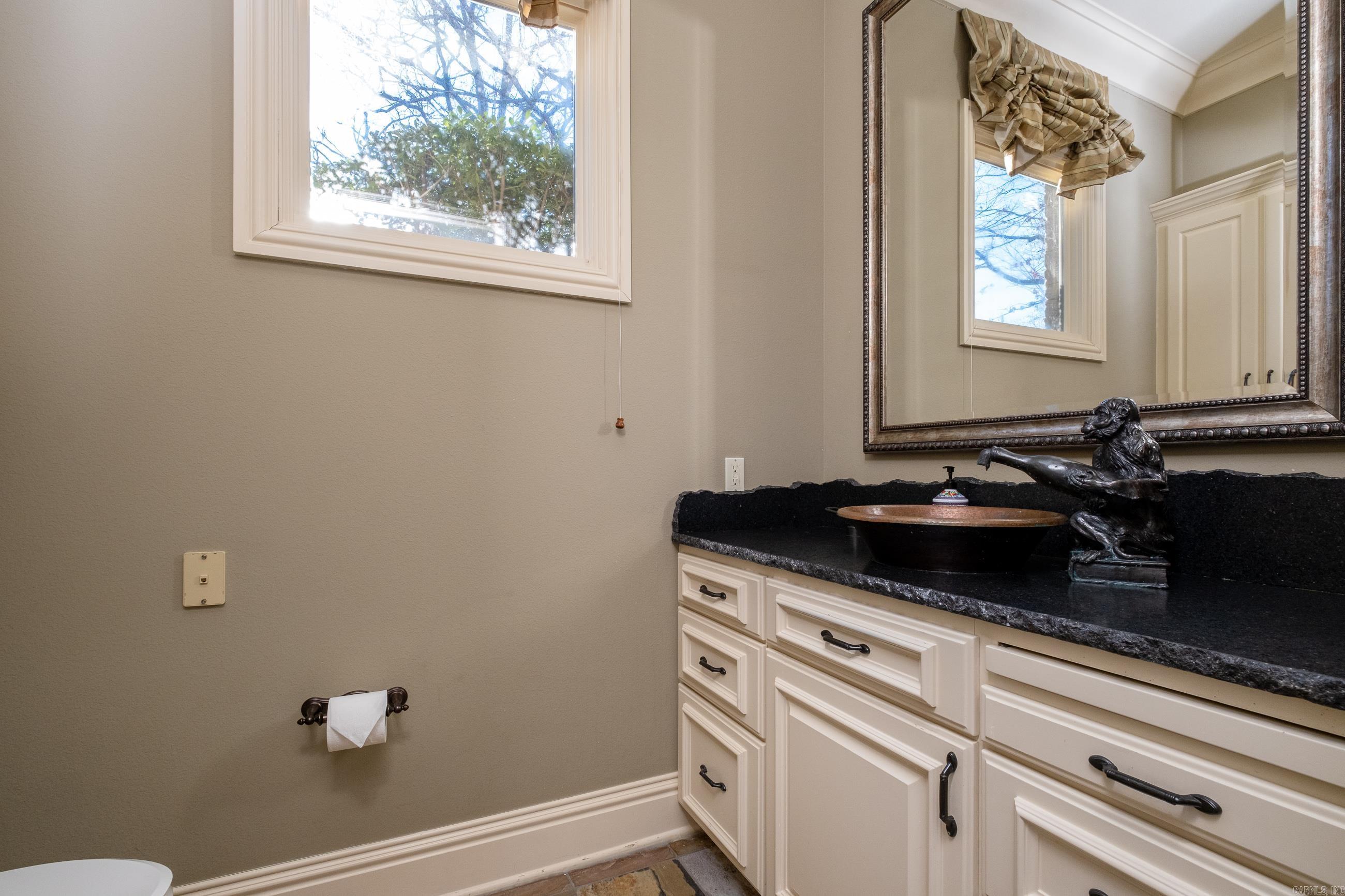 CHENAL VALLEY SOLOGNE CIRCLE - Residential