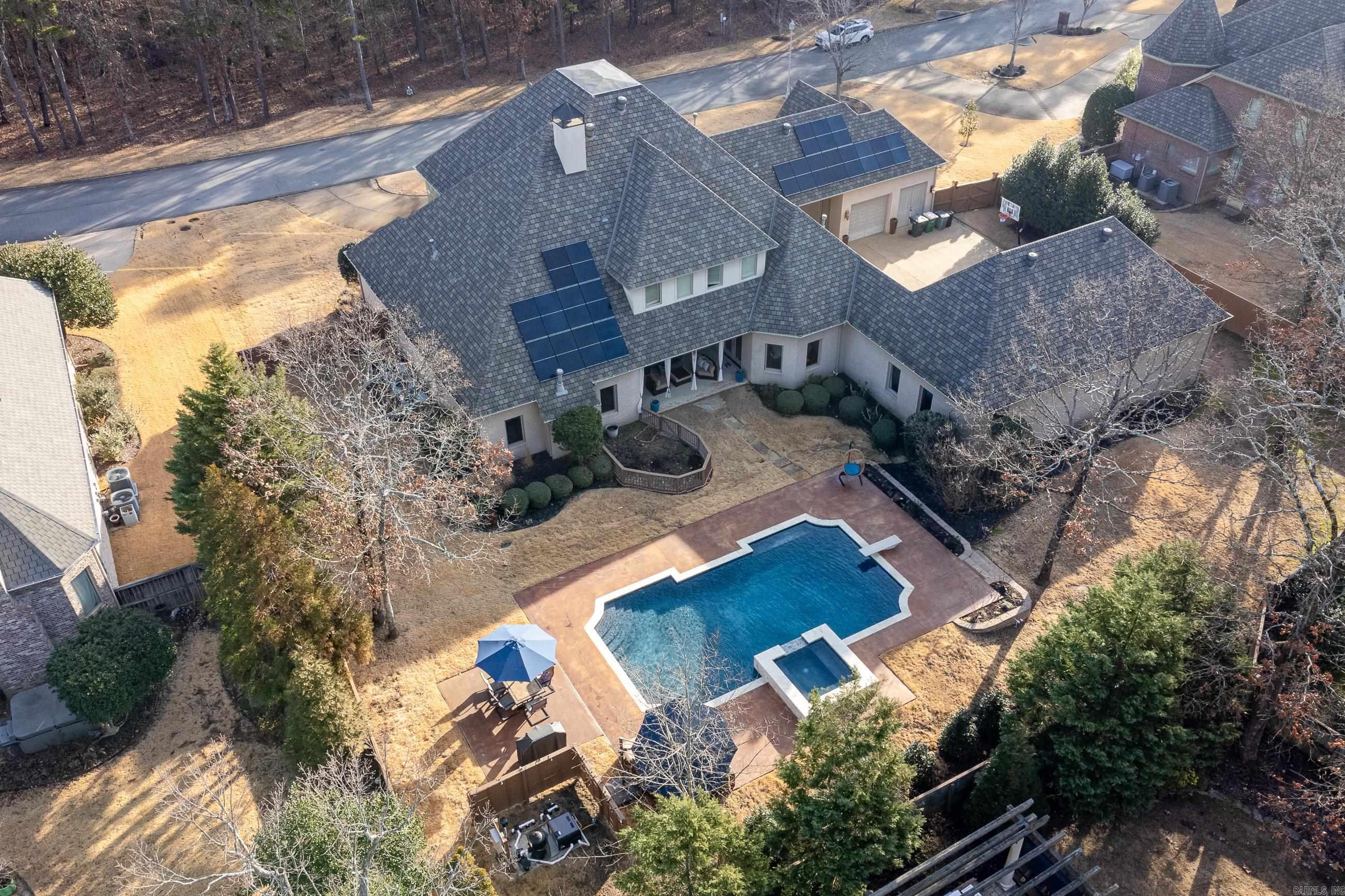 CHENAL VALLEY SOLOGNE CIRCLE - Residential