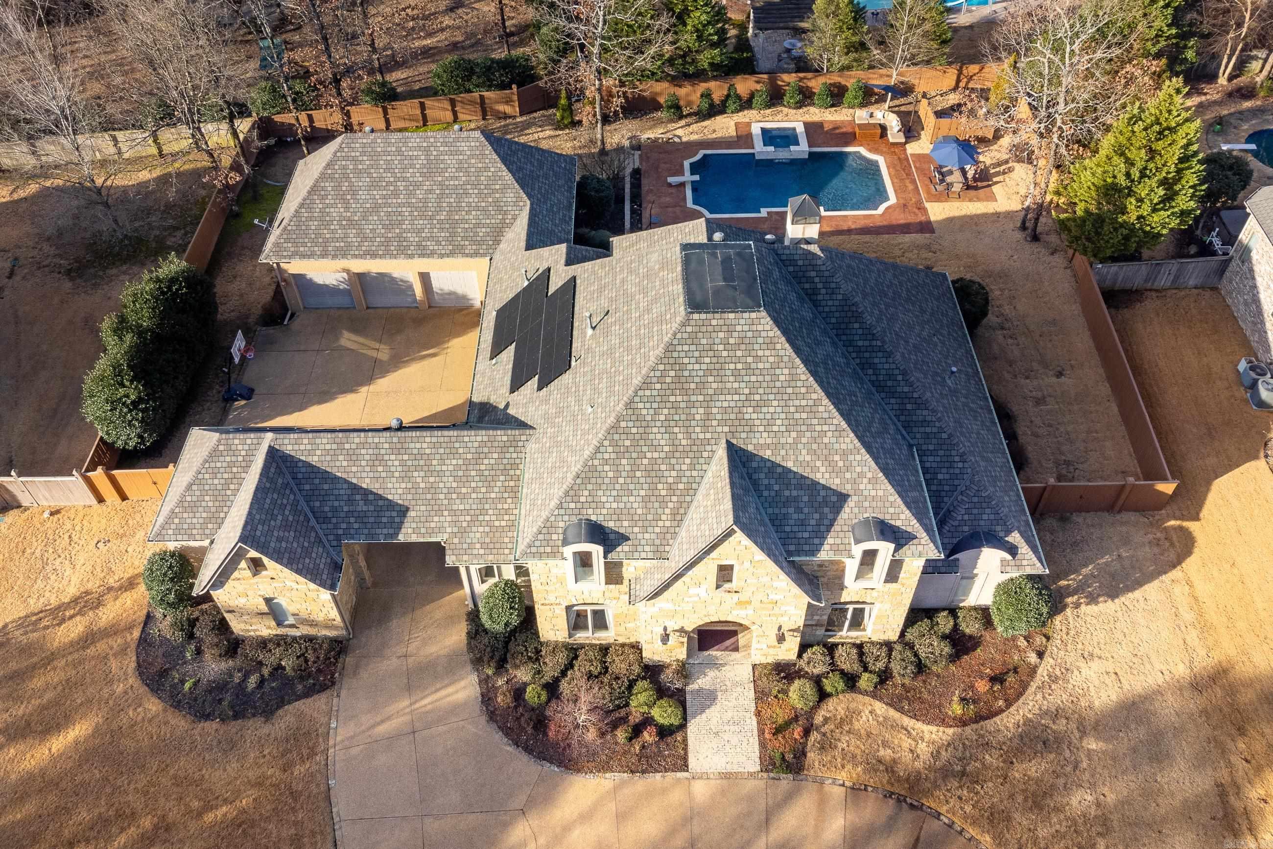 CHENAL VALLEY SOLOGNE CIRCLE - Residential
