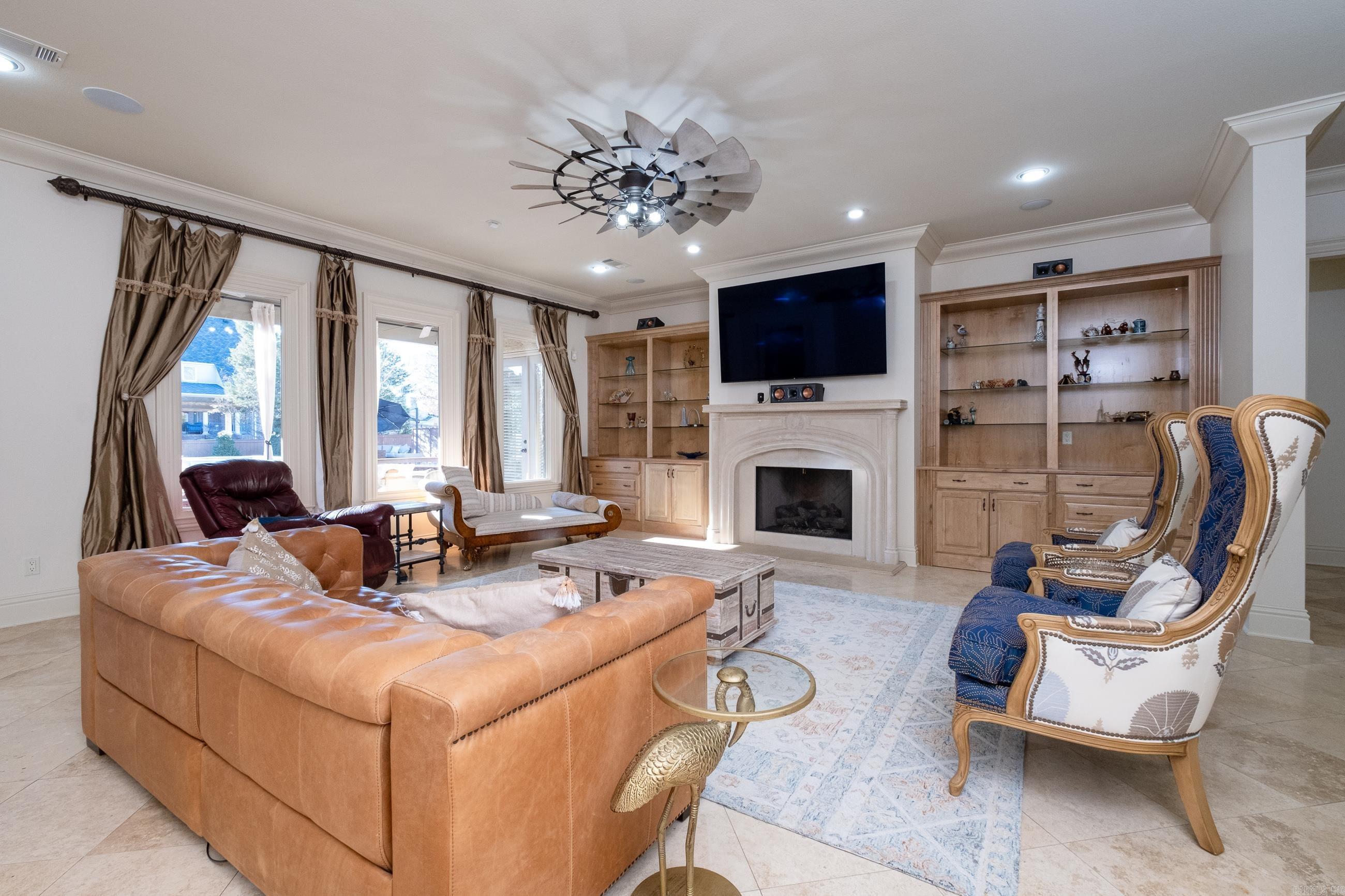 CHENAL VALLEY SOLOGNE CIRCLE - Residential