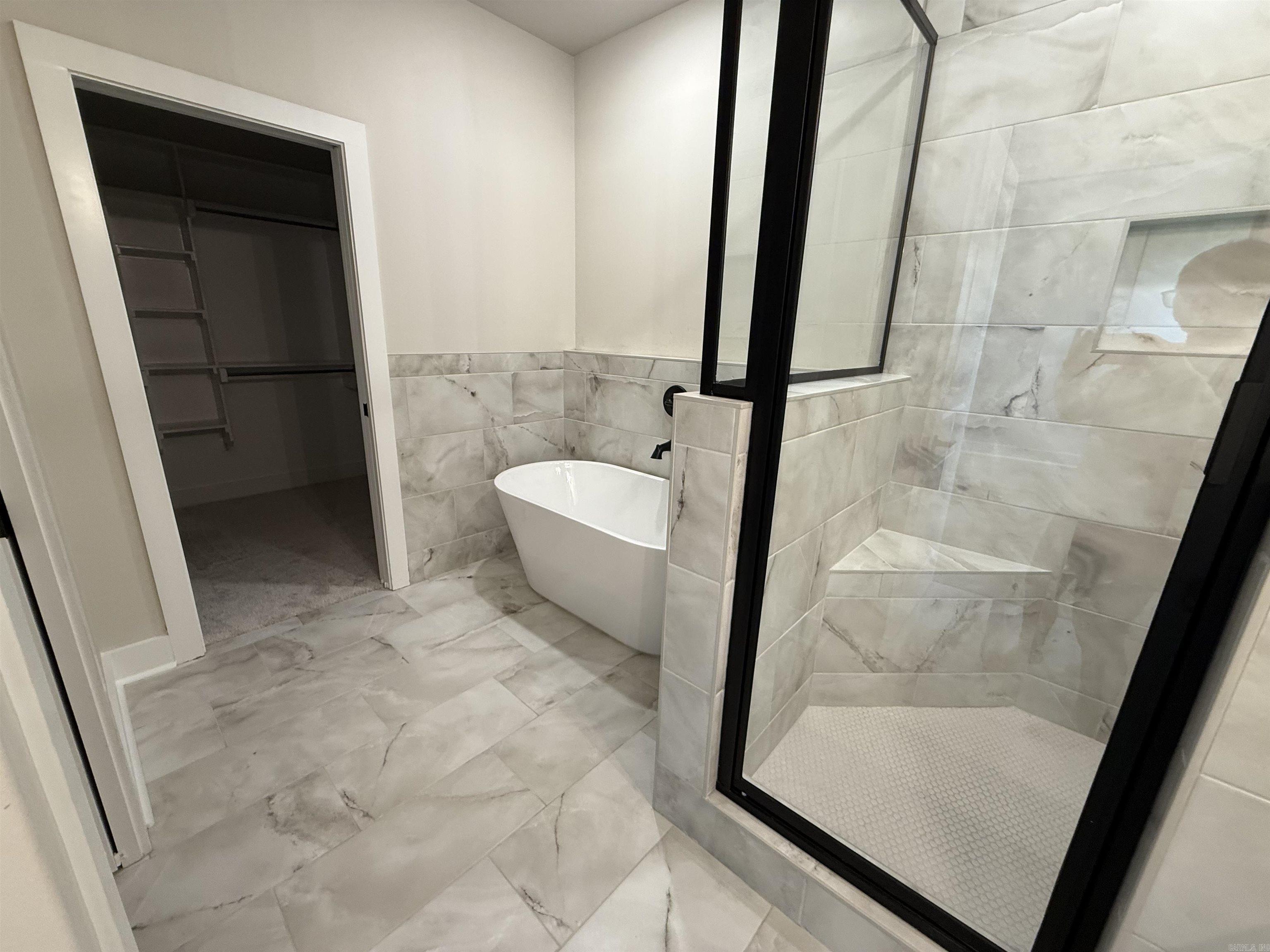 SPENCER CROSSING LLC - Residential