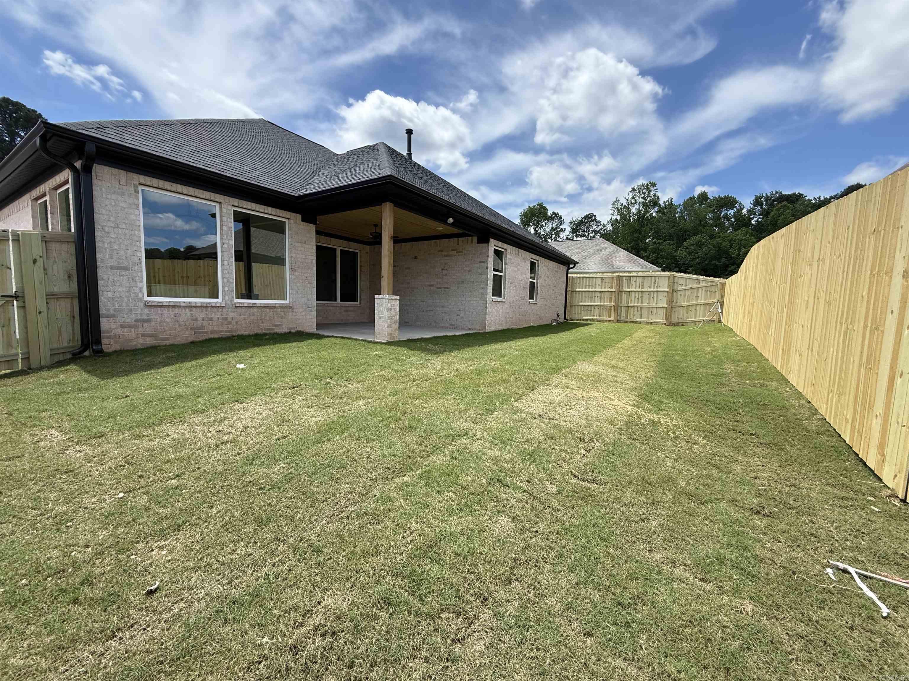 SPENCER CROSSING LLC - Residential