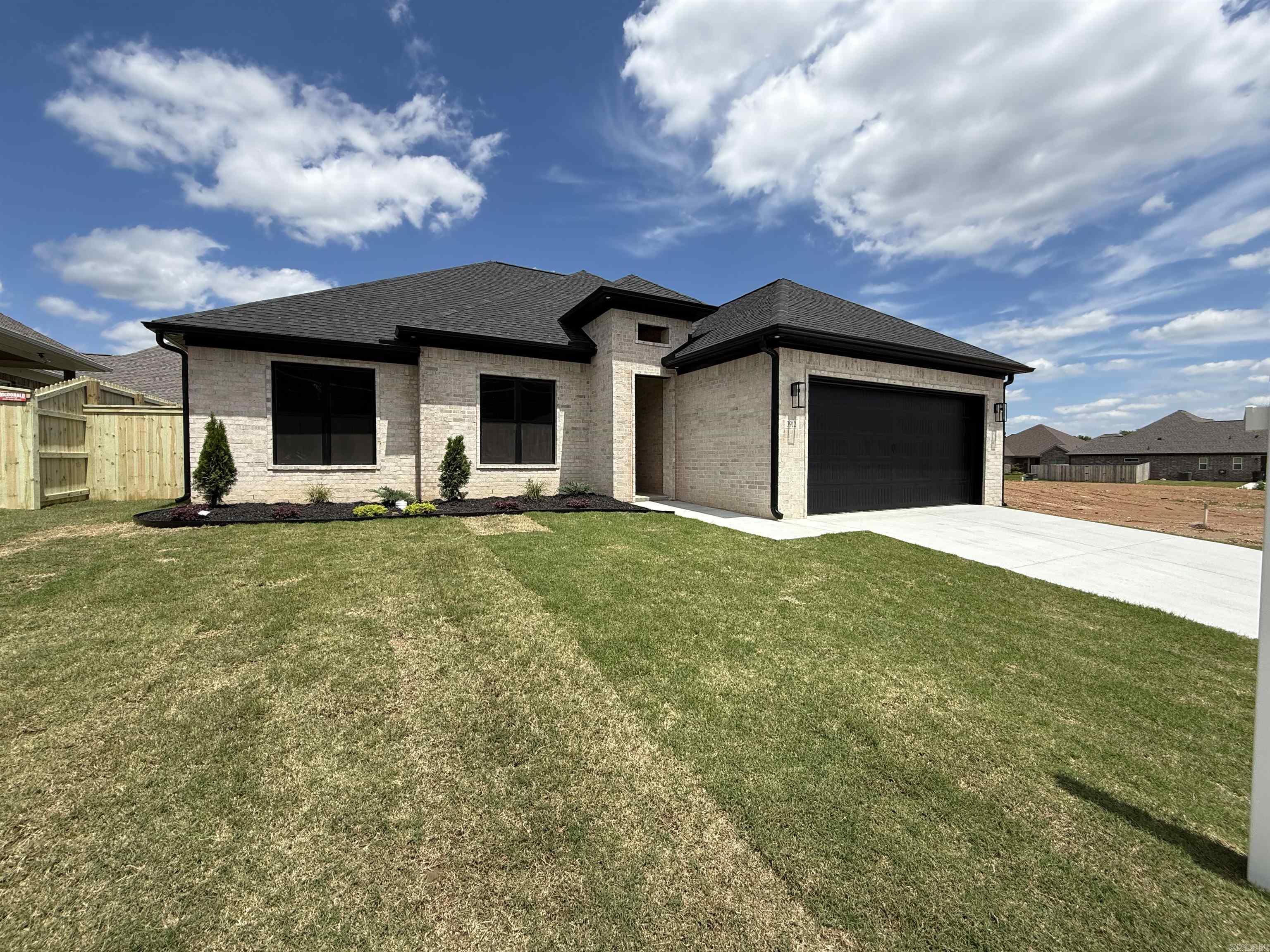 SPENCER CROSSING LLC - Residential