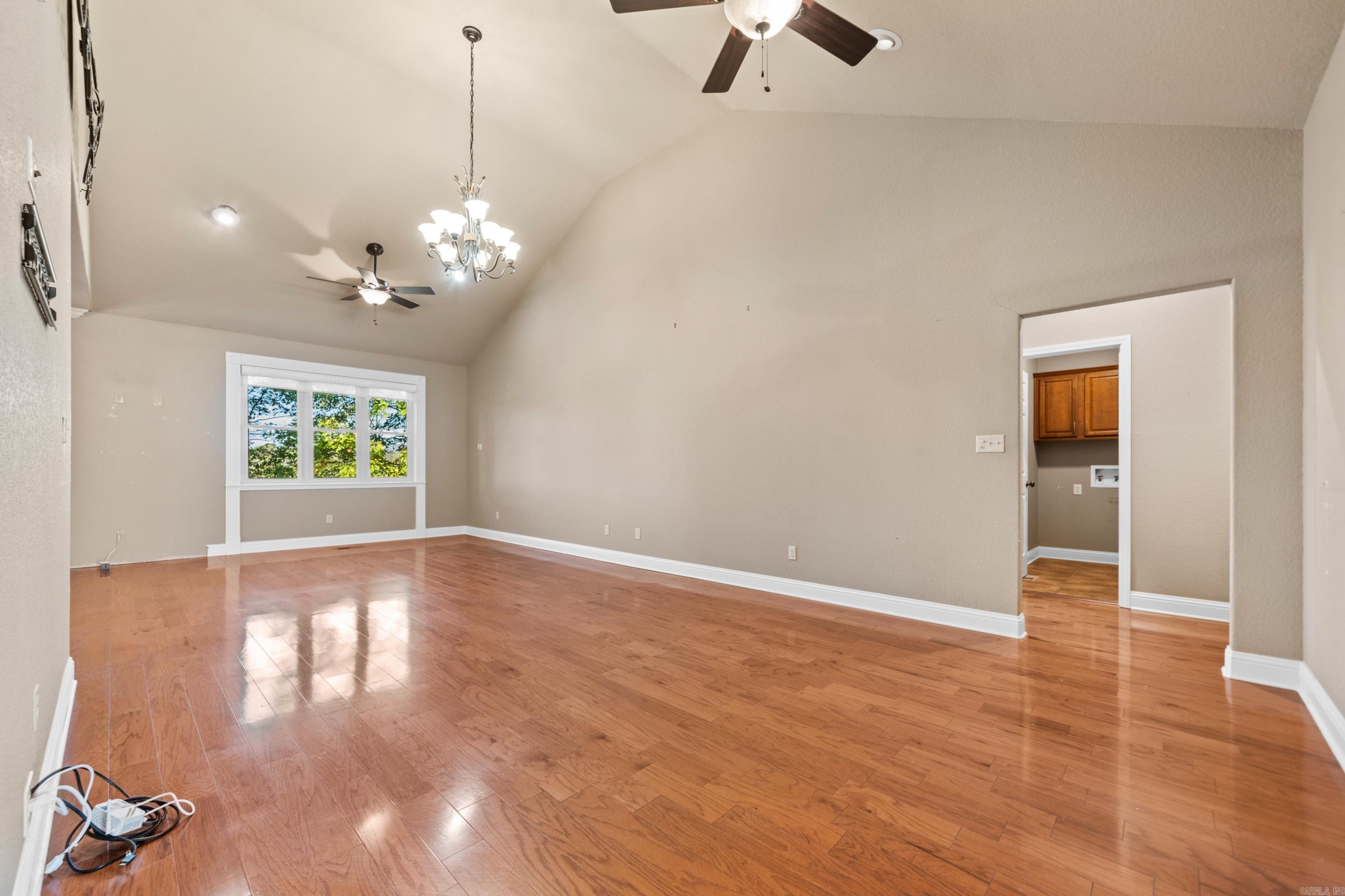 BAYHILL - Residential