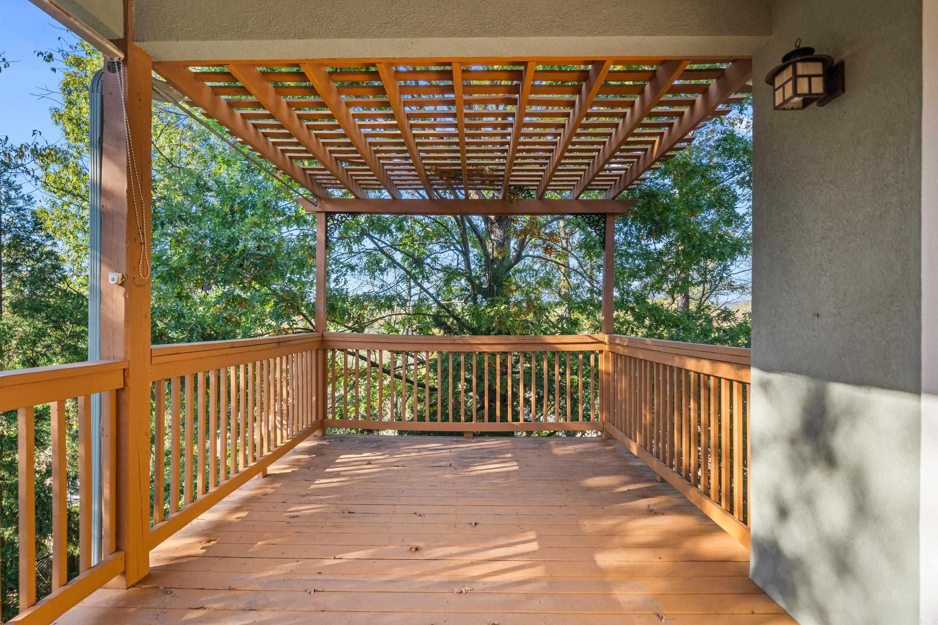 BAYHILL - Residential
