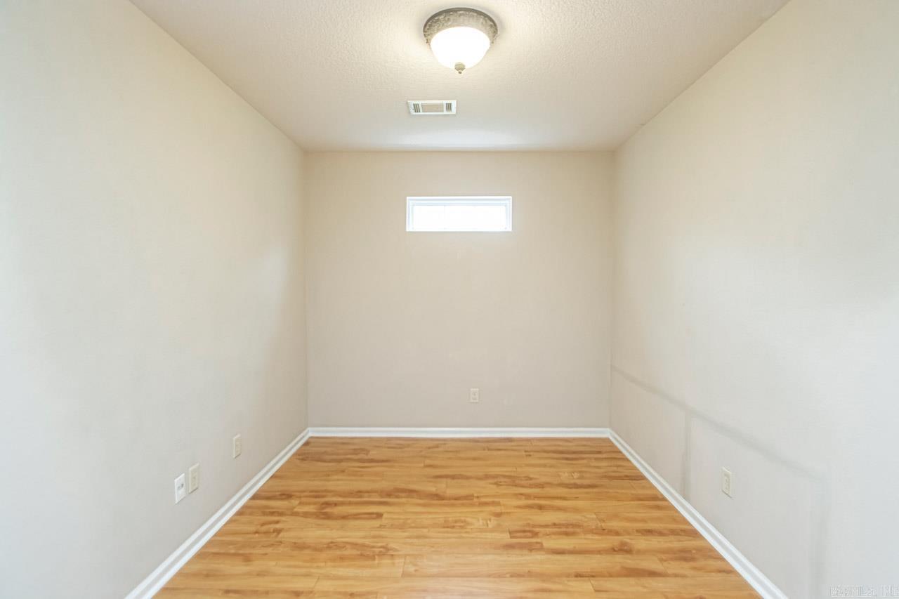 PINE FOREST - Residential