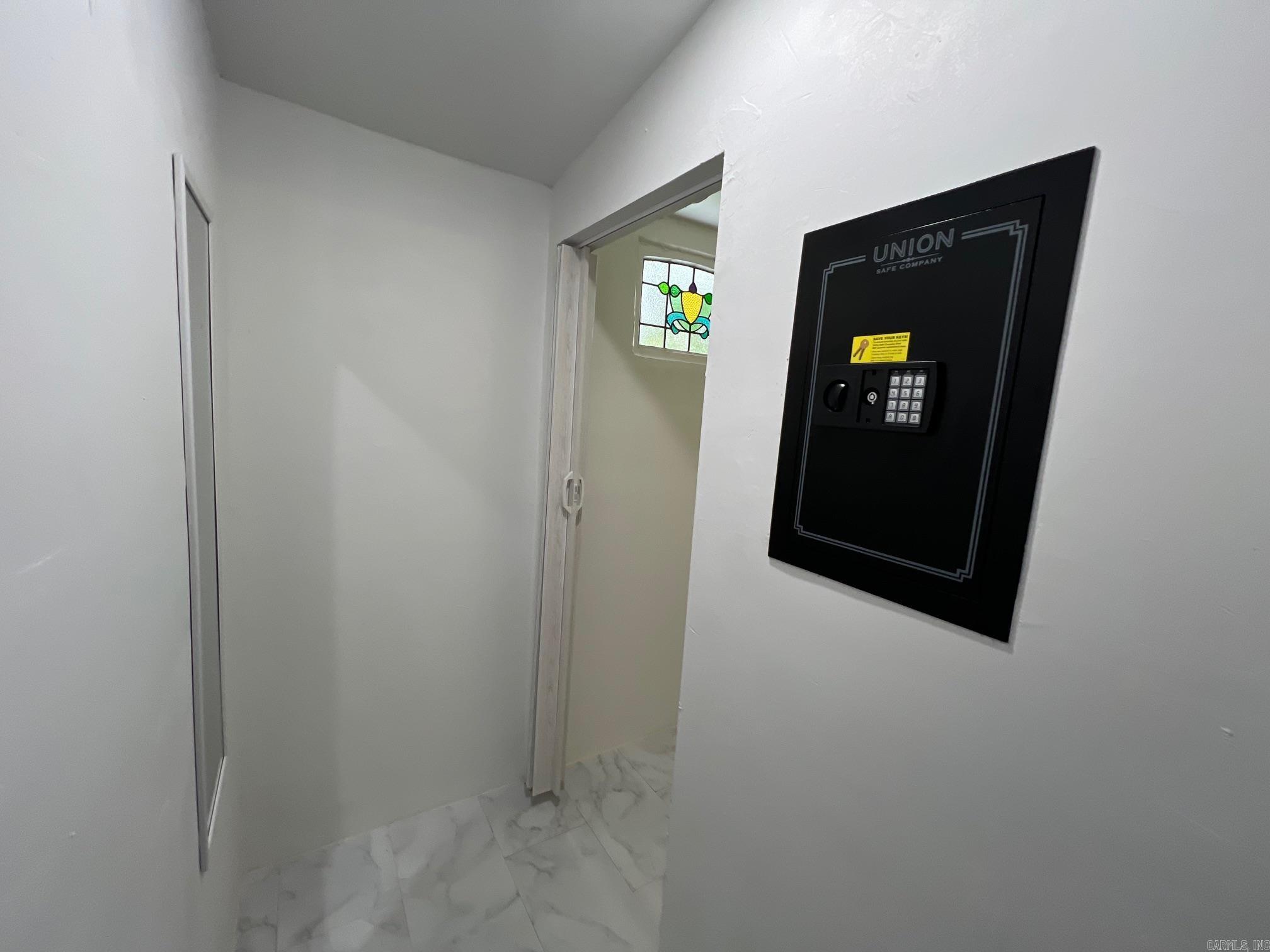 HSR BLK - Residential