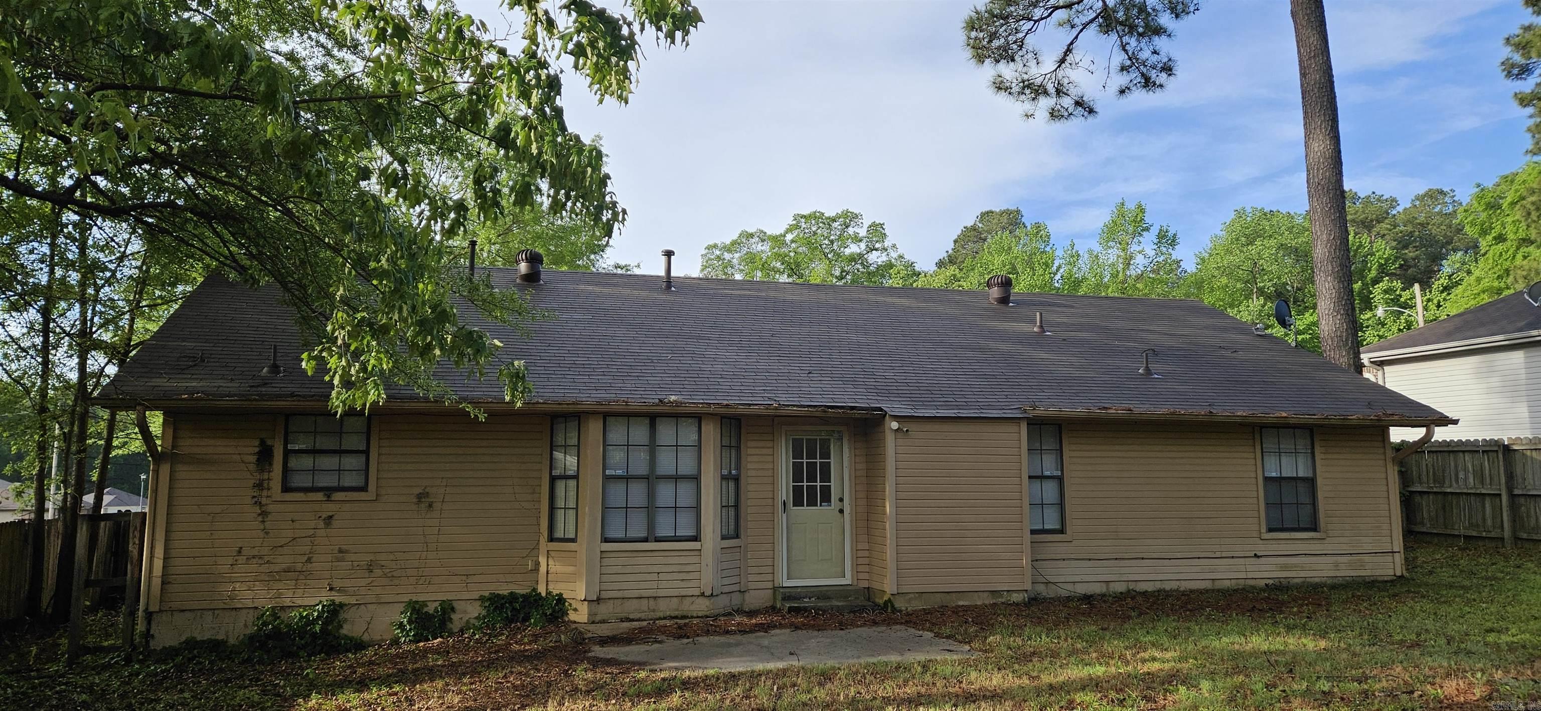 OXFORD VALLEY - Residential