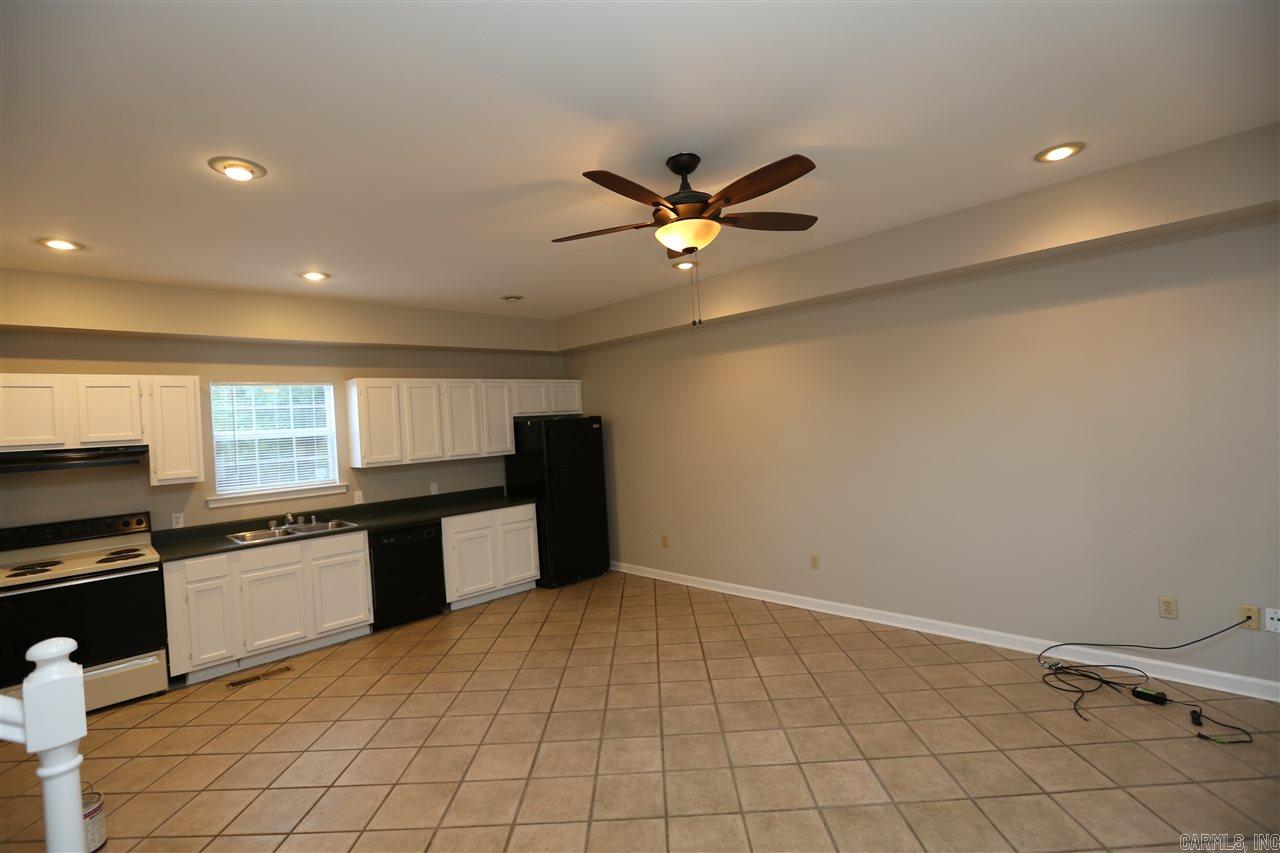 Hill Crest - Residential Lease