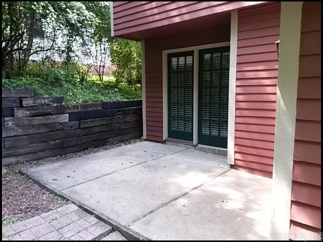 Hill Crest - Residential Lease