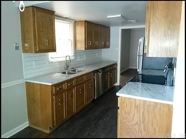Hill Crest - Residential Lease