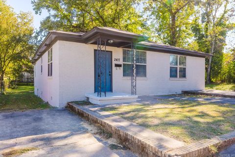 Photo of 2417 Allis Street, Little Rock, AR 72204 (MLS # 25042430)