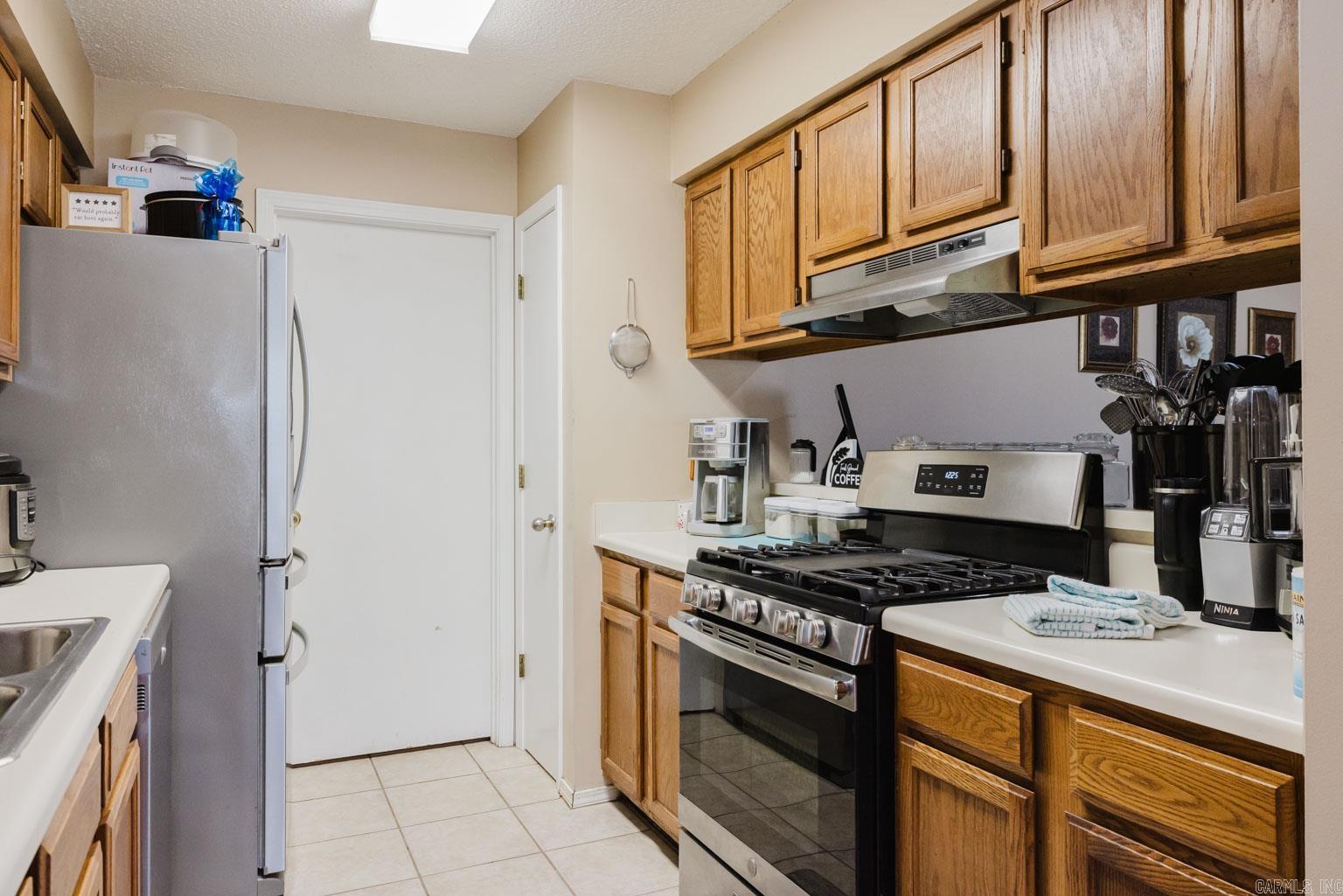 BRYANT MEADOWS - Residential