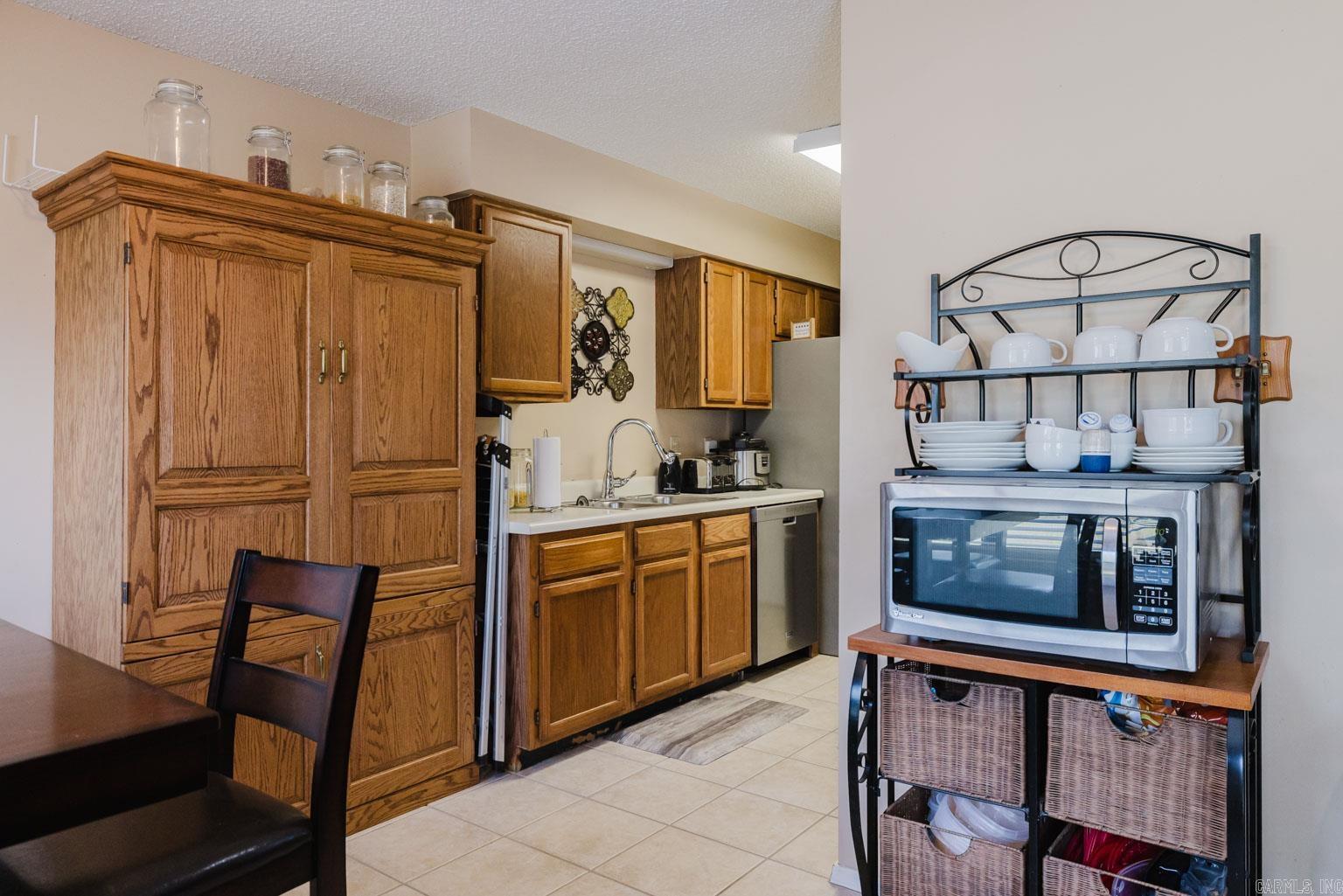 BRYANT MEADOWS - Residential