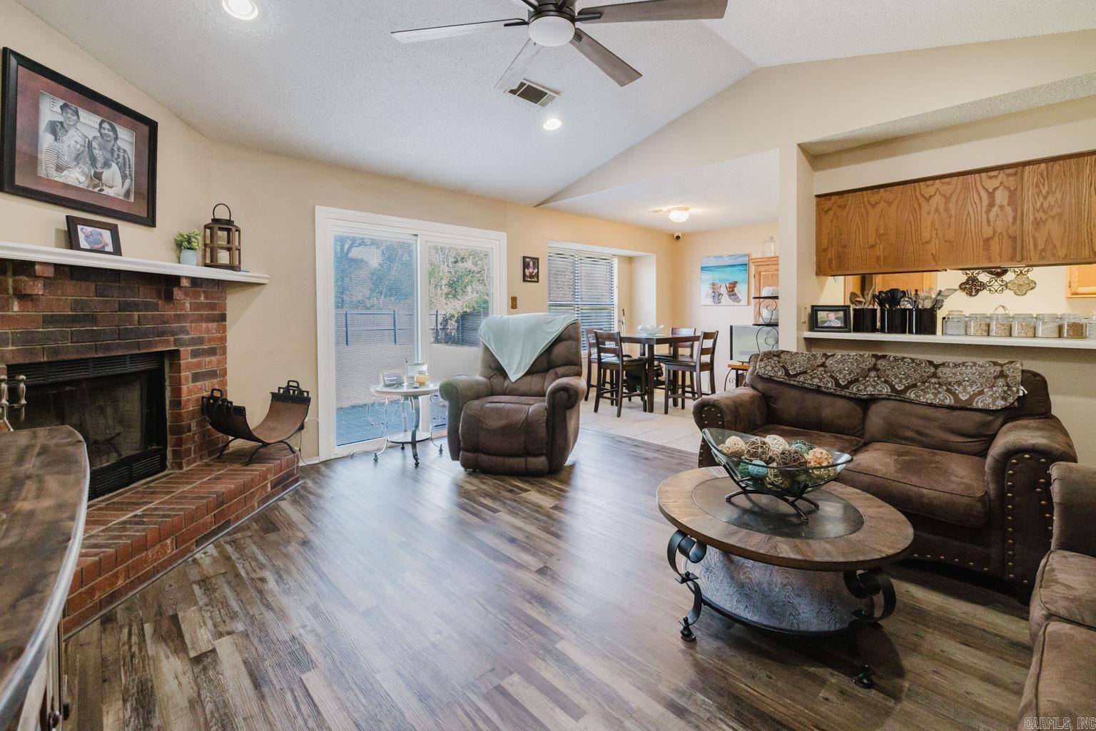 BRYANT MEADOWS - Residential