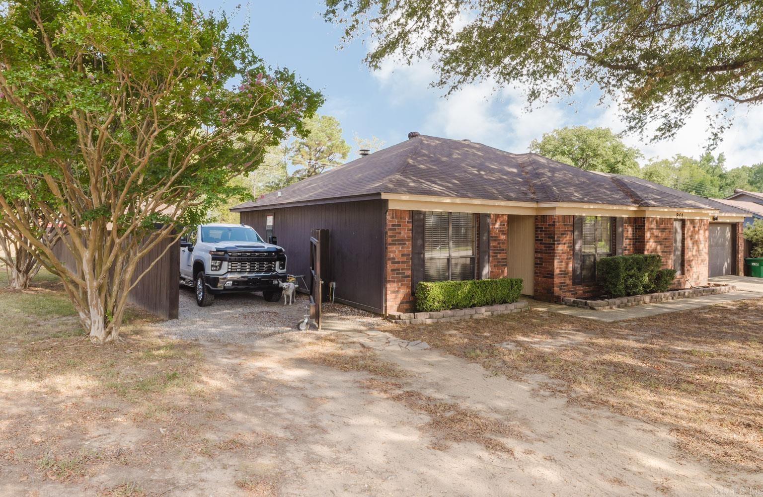 BRYANT MEADOWS - Residential