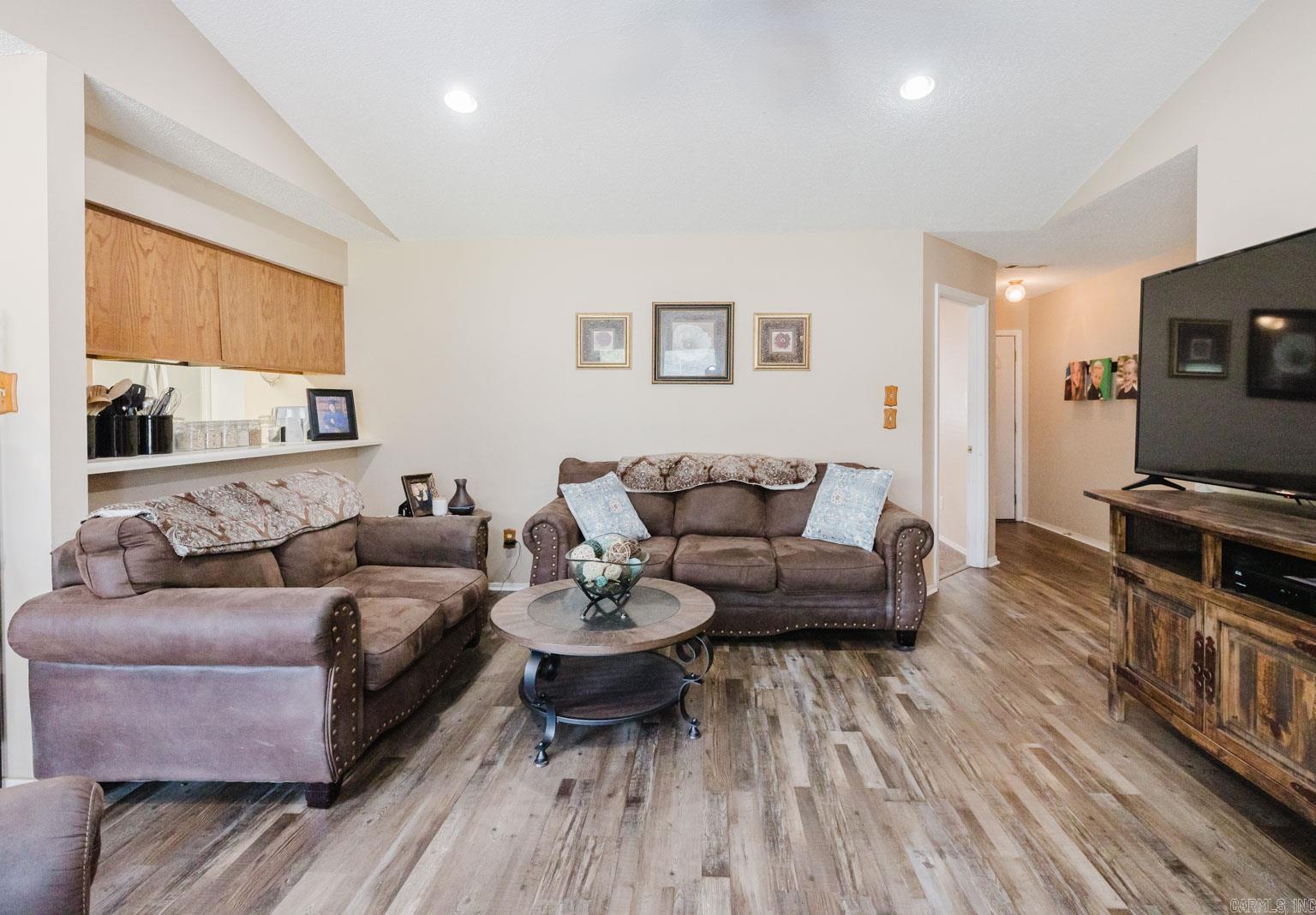 BRYANT MEADOWS - Residential