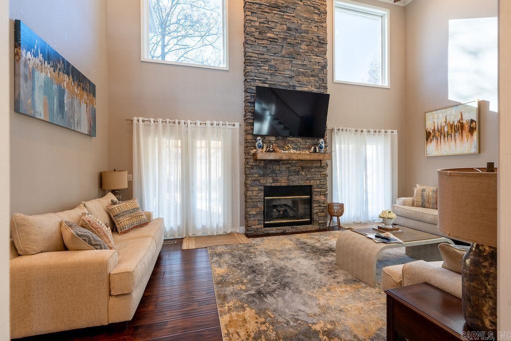 COPPERFIELD - Residential