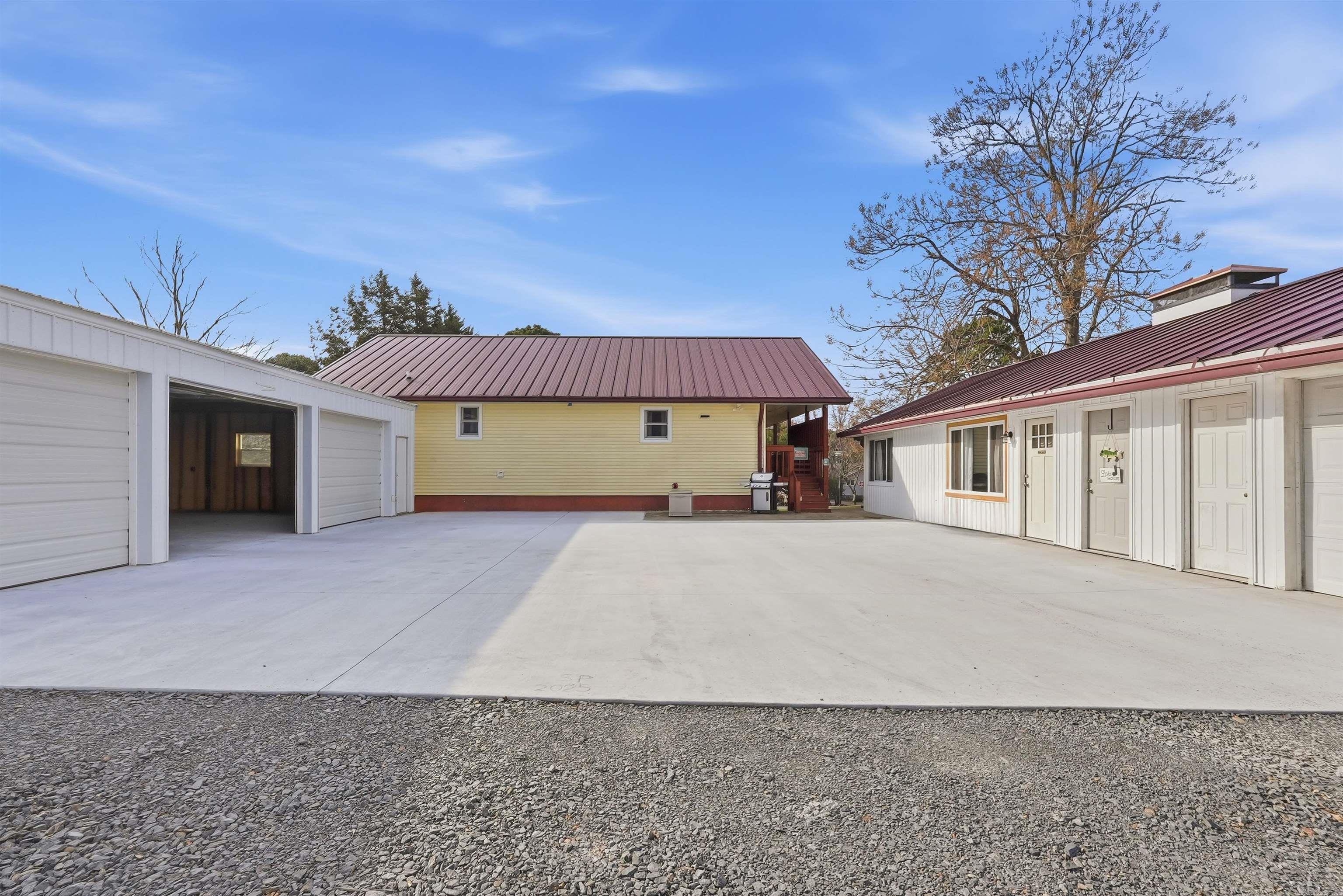 Shiloh Terrace - Residential