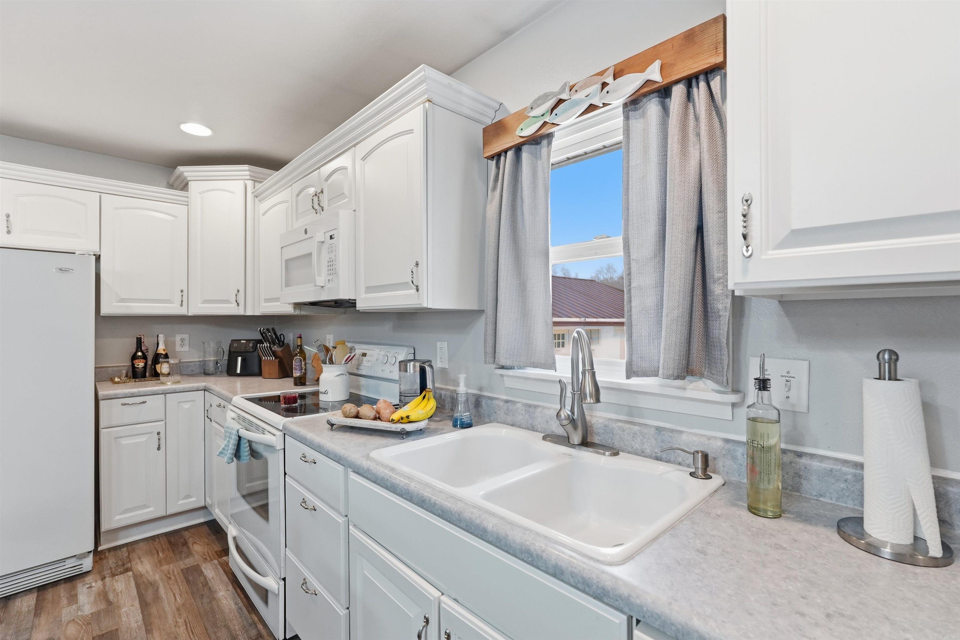 Shiloh Terrace - Residential