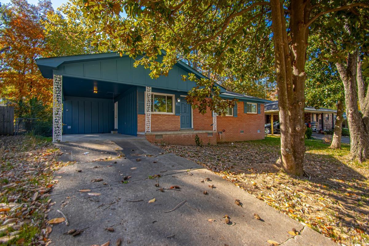 Twin Lakes - Residential