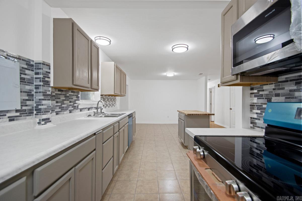 Twin Lakes - Residential