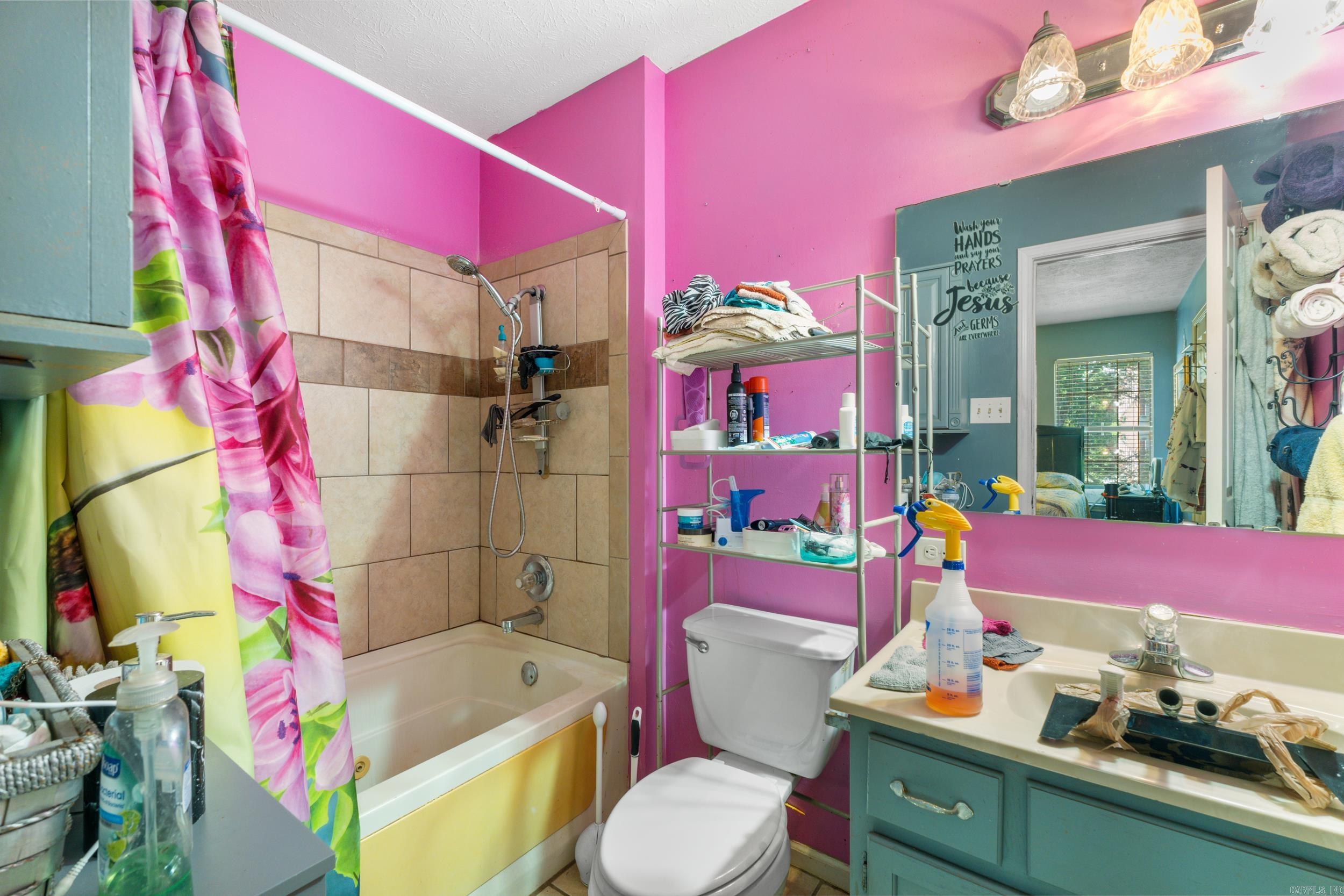 CHERUB COURT - Residential
