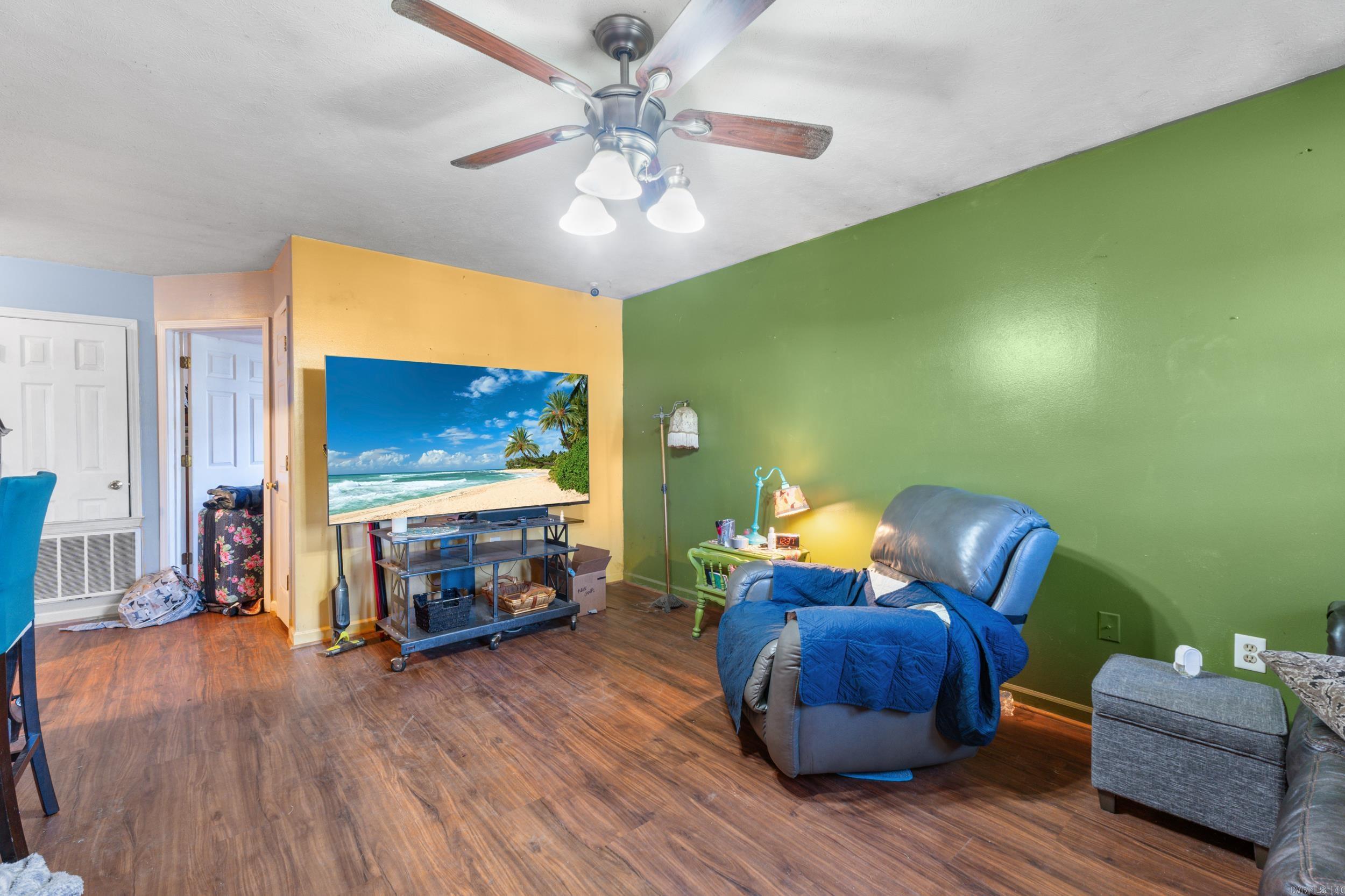 CHERUB COURT - Residential