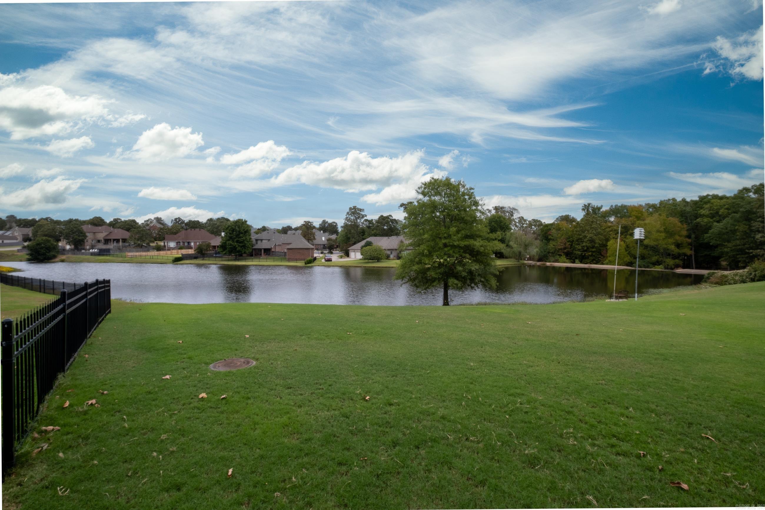 MILLERS CROSSING - Residential