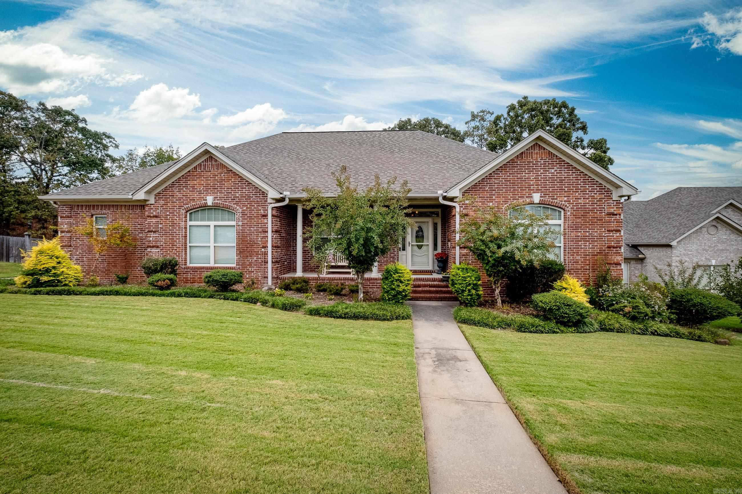 MILLERS CROSSING - Residential