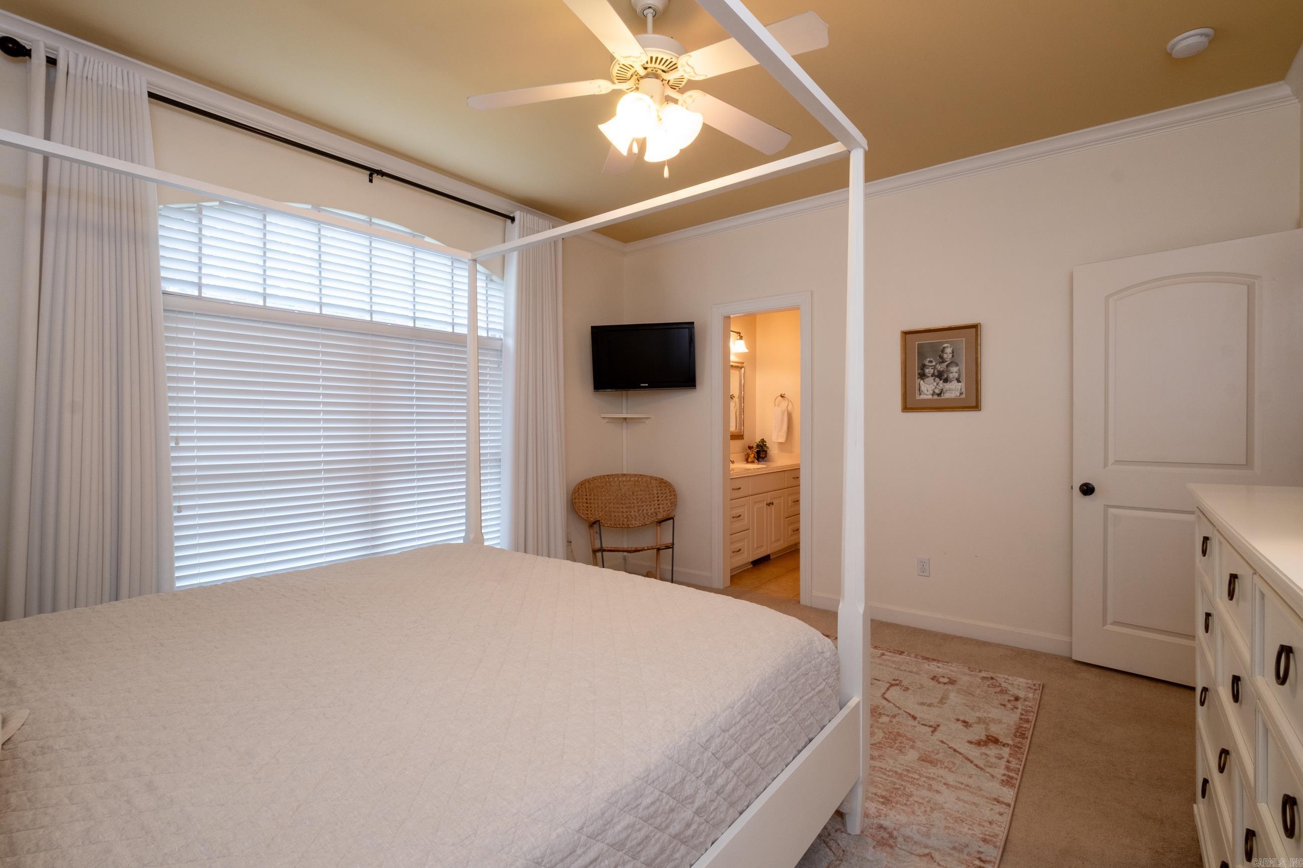 MILLERS CROSSING - Residential